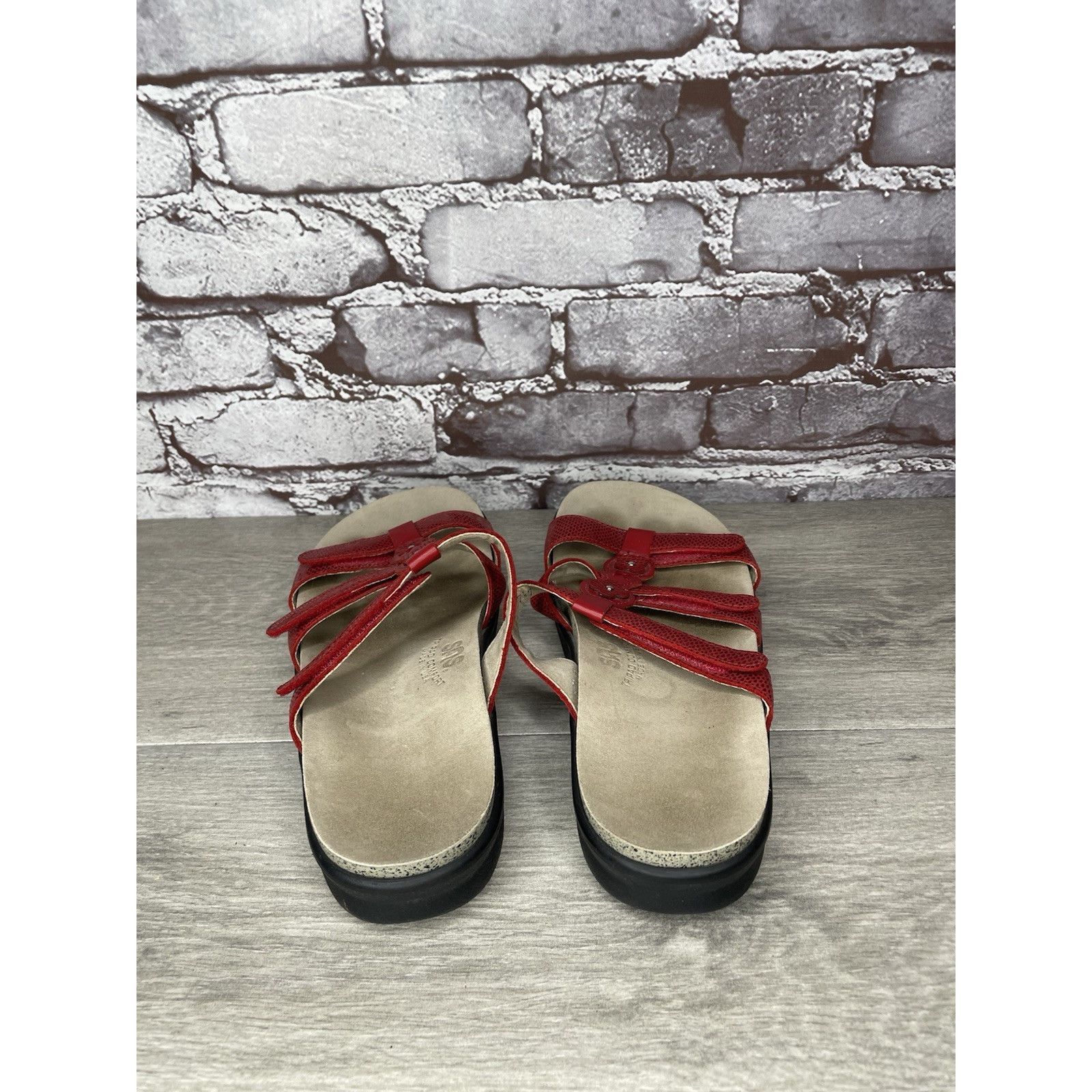 Other SAS Naples Red Leather Snakeskin Embossed 3 Strap Sandals Wo Size US 9.5 / IT 39.5 - 4 Thumbnail