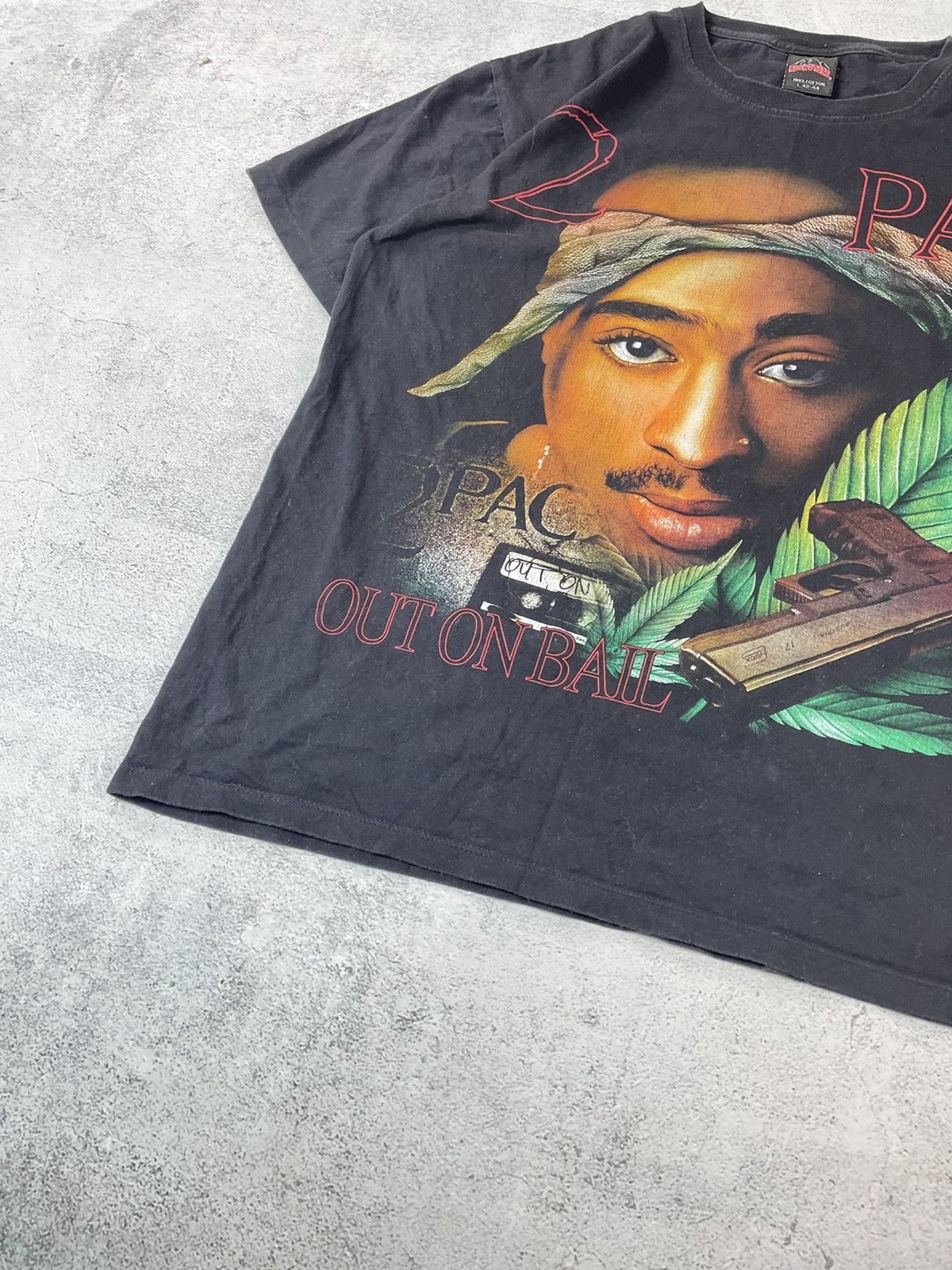 Band Tees × Vintage Vintage 90s Two Sided 2PAC Tupac Shakur Out on Bali Rap Tee Size US L / EU 52-54 / 3 - 4 Thumbnail