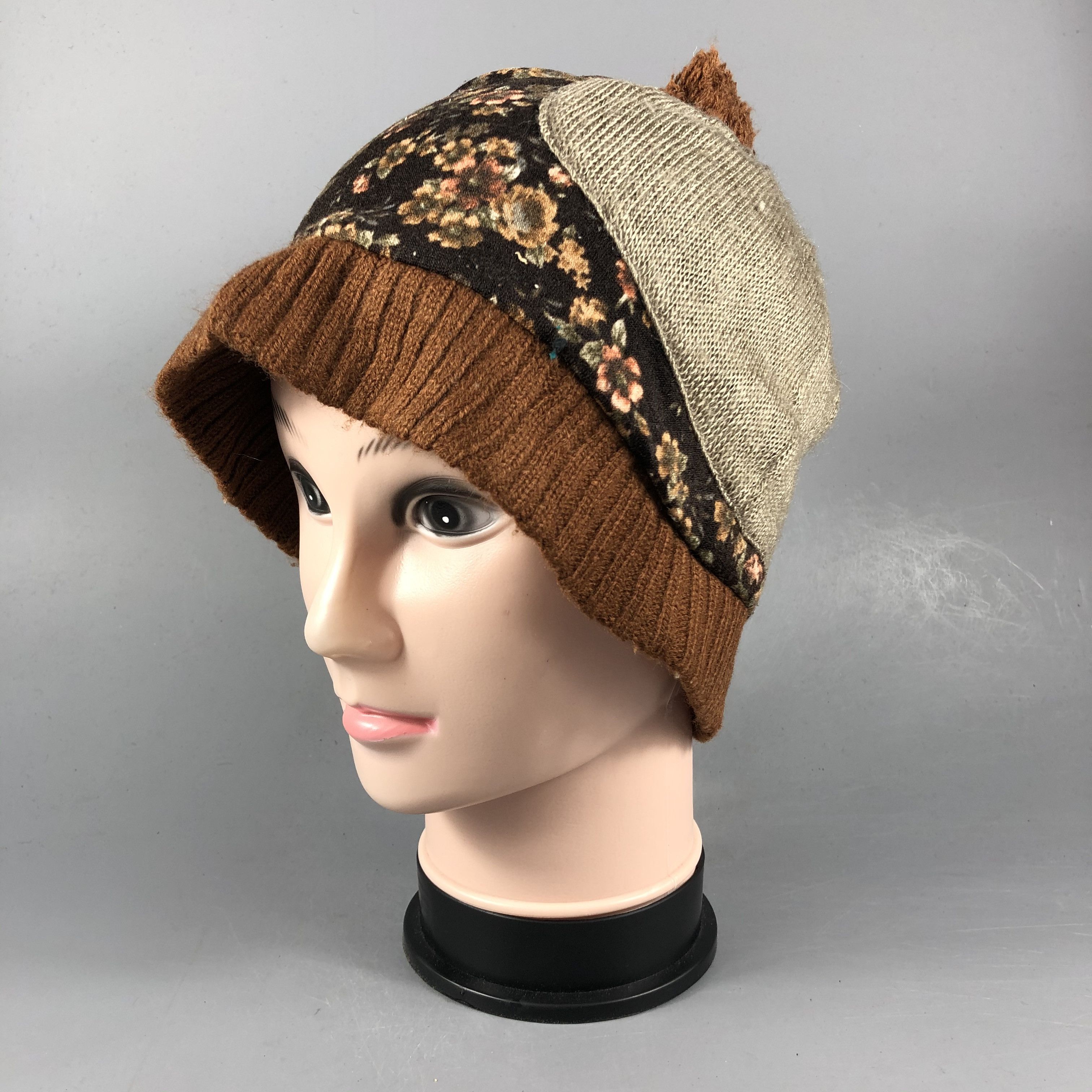 Japanese Brand Japanese Grace Hat Flora Beanie Snow Cap Size ONE SIZE - 2 Thumbnail