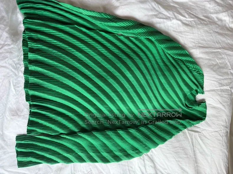 Issey Miyake Issey Miyake Water Ripple Pleated Top Size M / US 6-8 / IT 42-44 - 4 Thumbnail