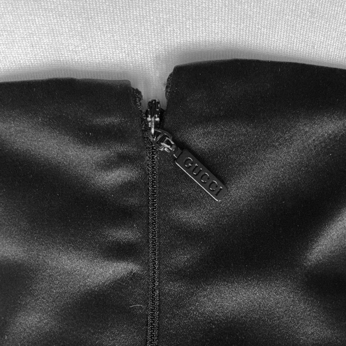 Tom Ford Famous Tom Ford for Gucci RUNWAY Fall/Winter 2003 skirt Size 26" / US 2 / IT 38 - 15 Thumbnail