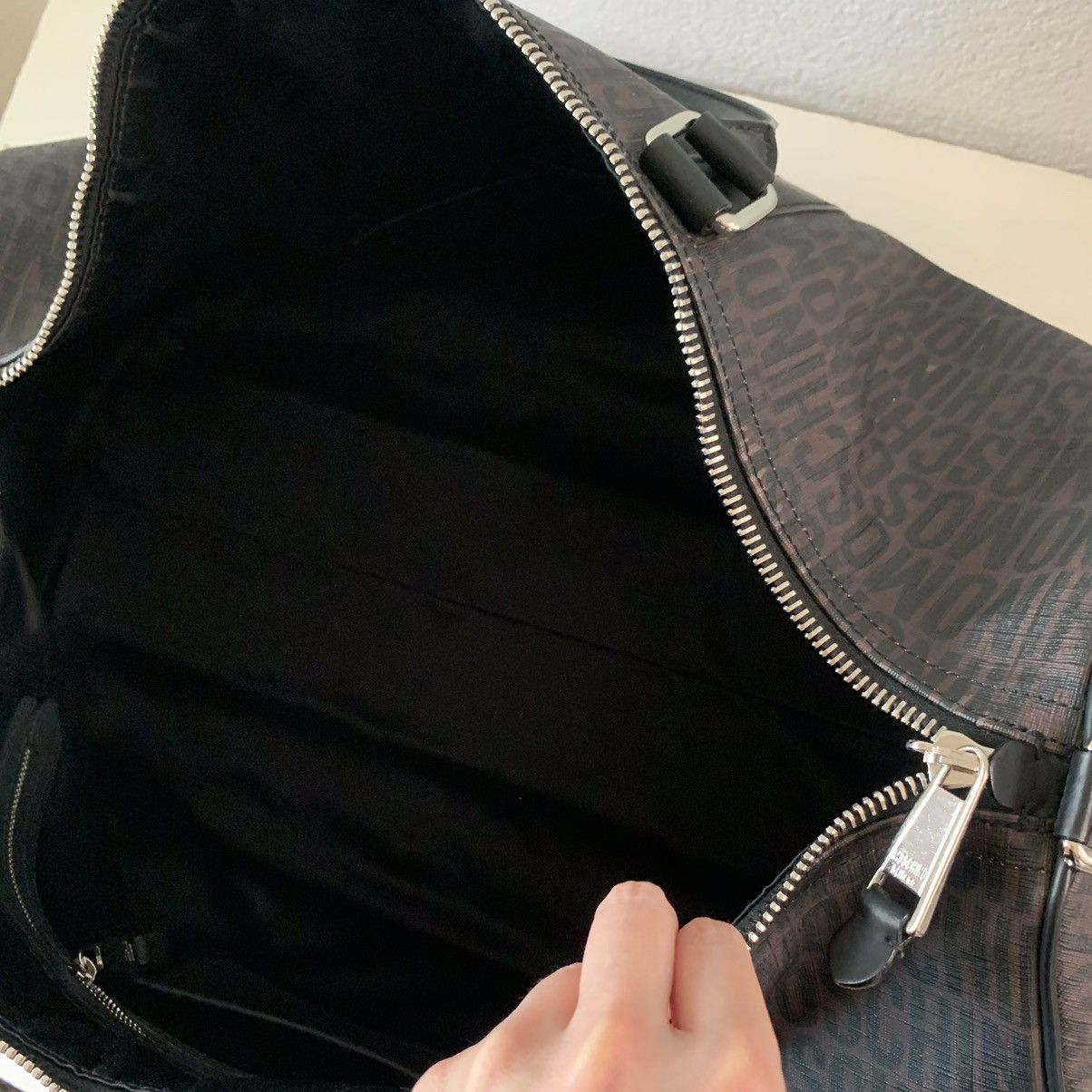 Moschino Moschino large monogram duffel bag Size ONE SIZE - 9 Thumbnail