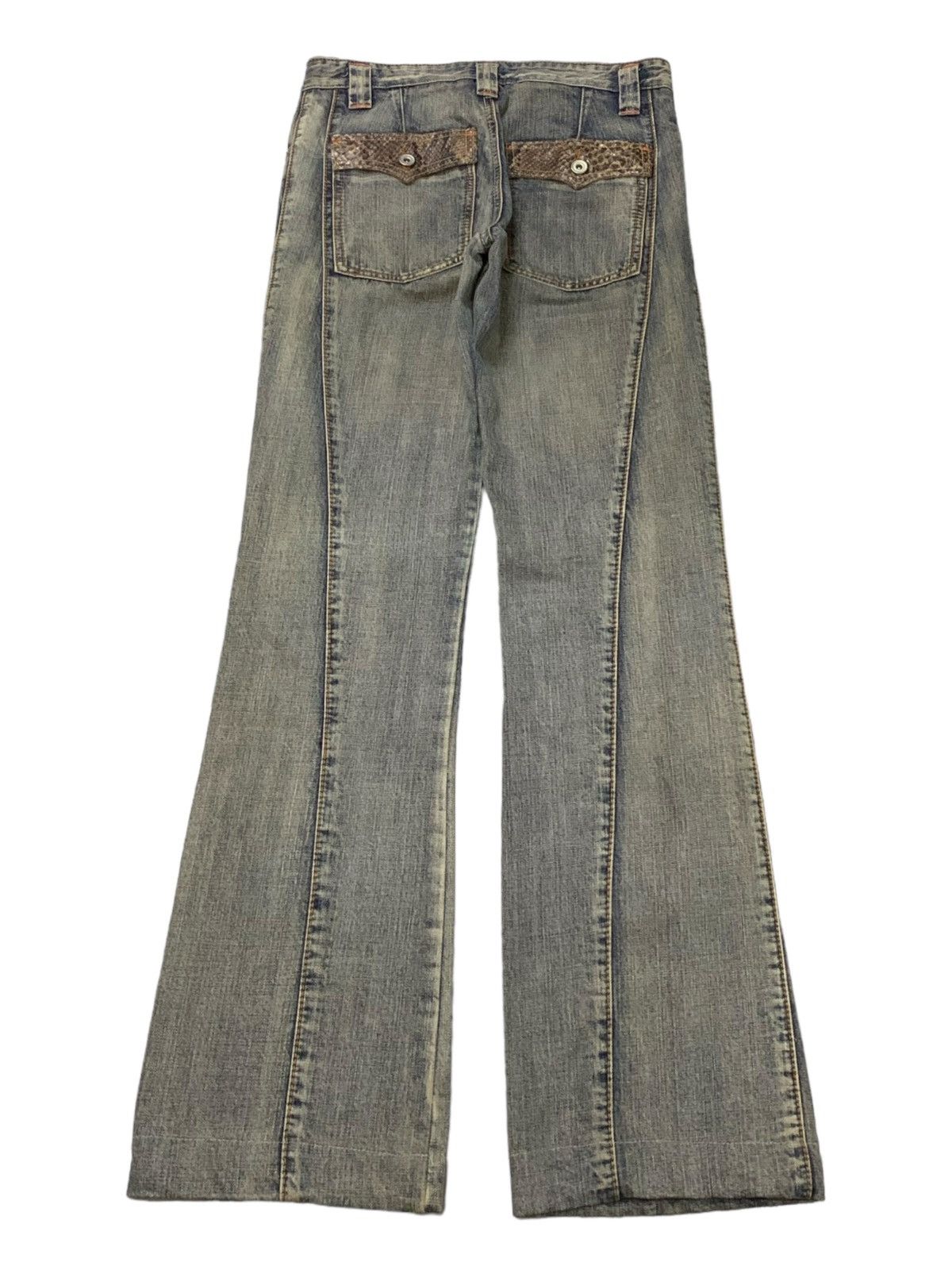 If Six Was Nine × Japanese Brand × Tornado Mart Takaio Japan Snake Trimmed Mud Wash Flared Distressed Jeans Size US 30 / EU 46 - 2 Thumbnail