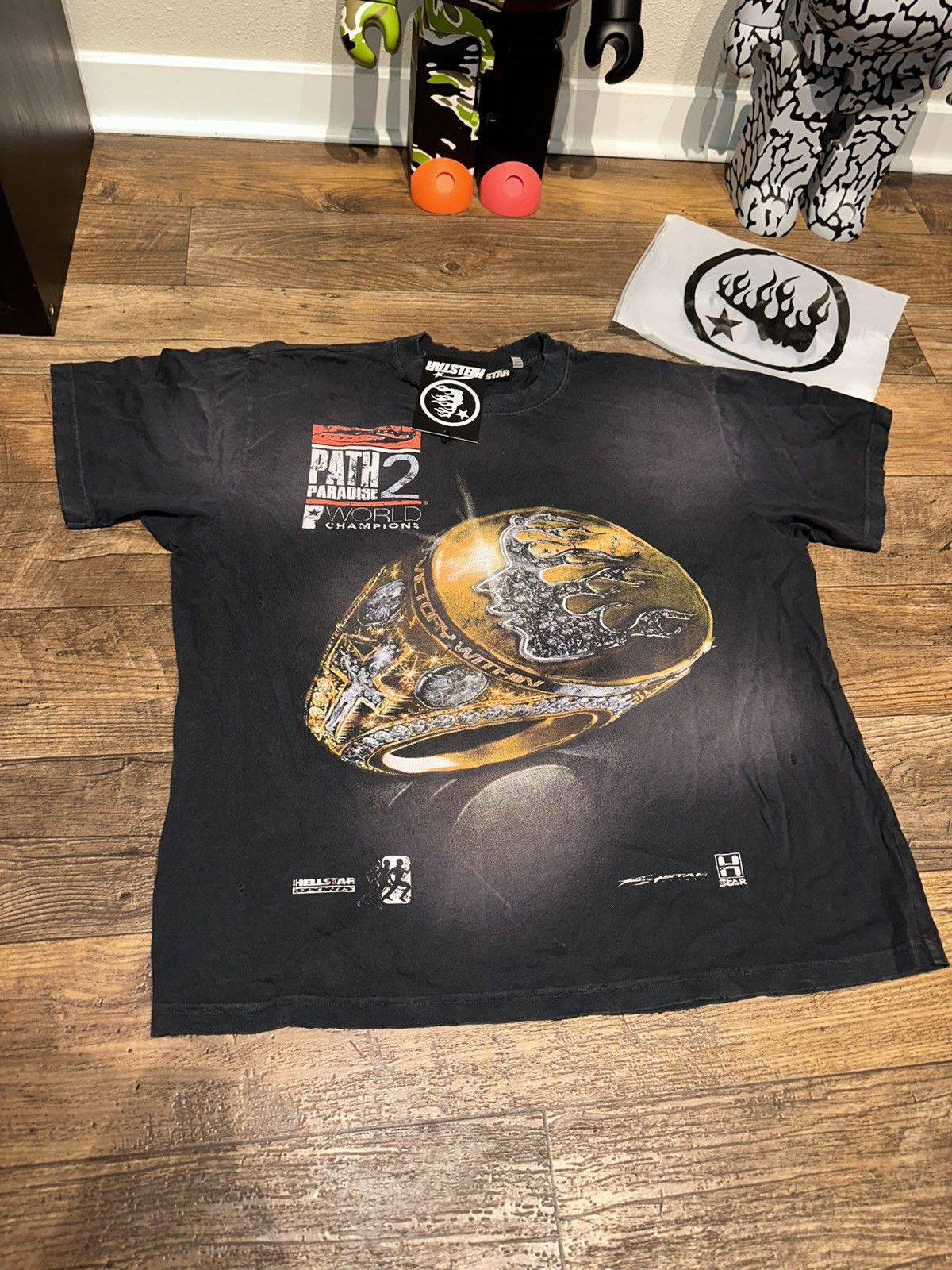 HELLSTAR Hellstar Big Rings T-Shirt XXL Size US XXL / EU 58 / 5 - 1 Thumbnail