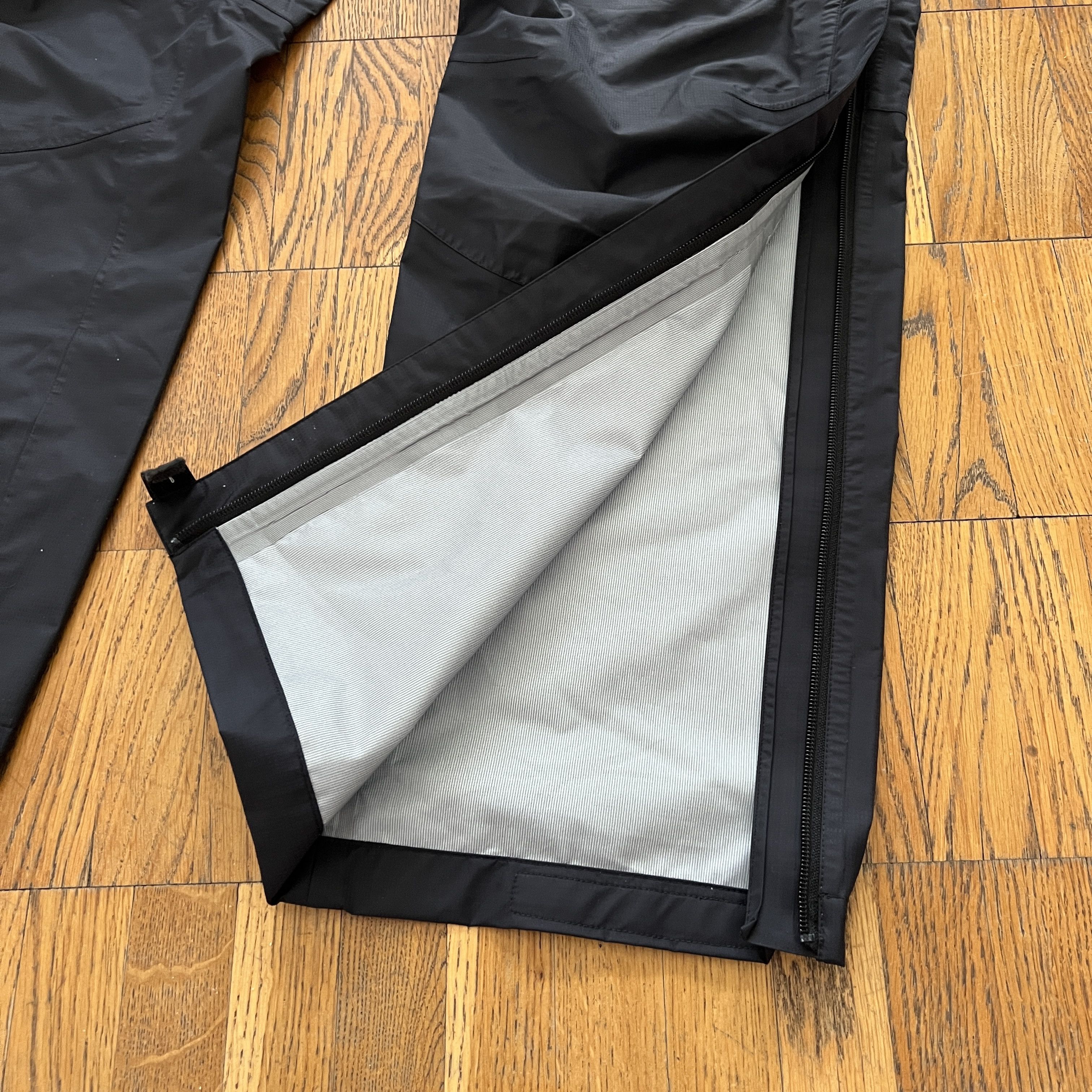 Arc'teryx Women's SAS Scandinavian Airlines Waterproof Pants Size 40 Size 27" / US 4 / IT 40 - 4 Thumbnail