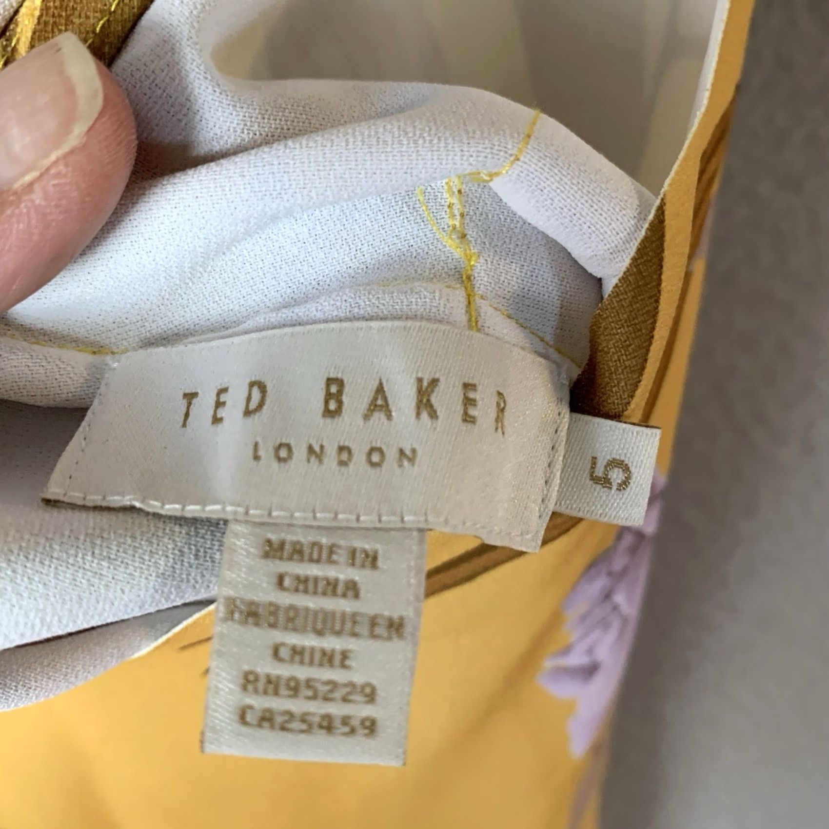 Ted Baker Ted Baker Top Womens Size 5 Yellow Floral Cabana Printed Cami Scalloped Size S / US 4 / IT 40 - 4 Thumbnail