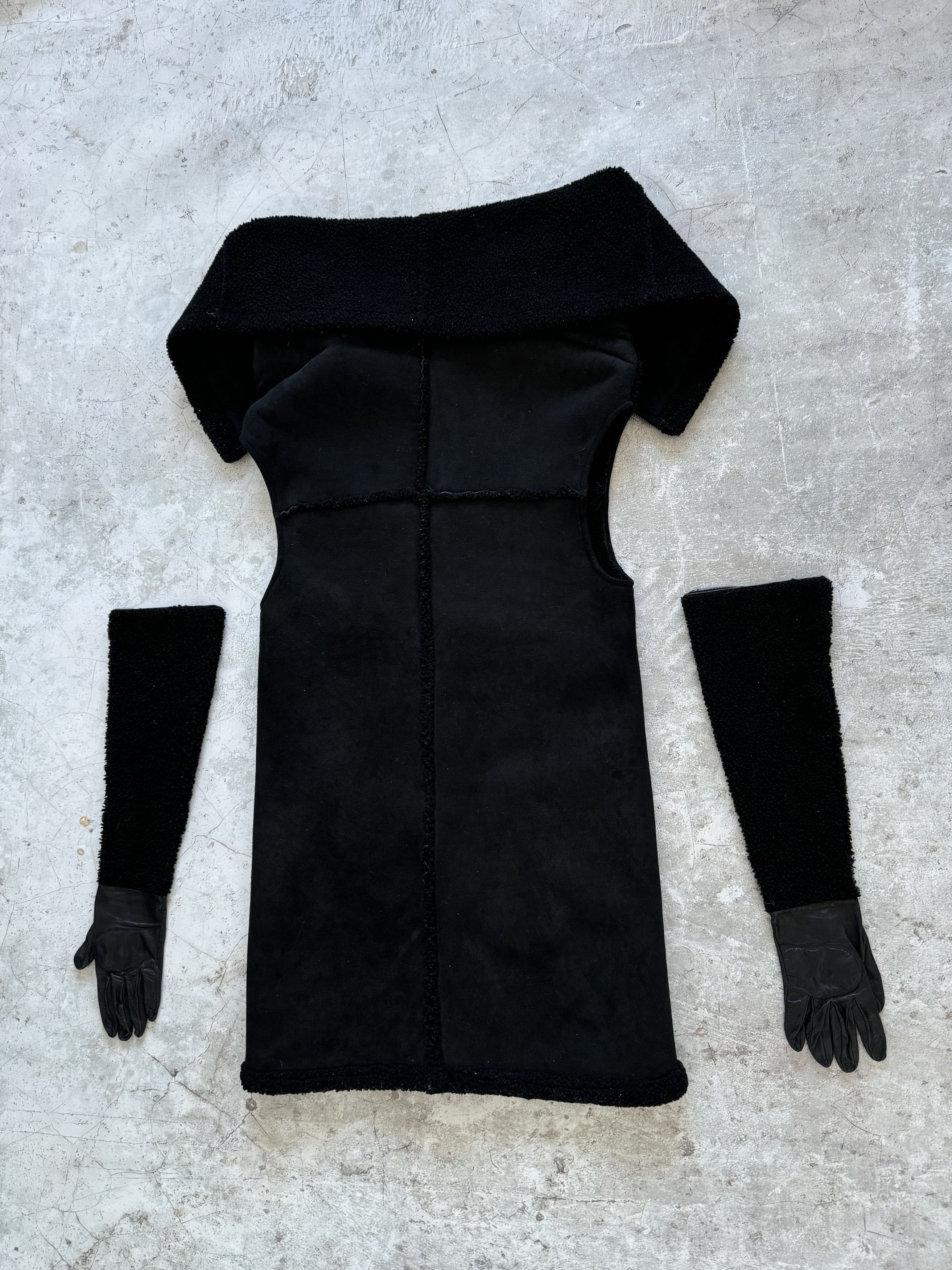 Maison Margiela Maison Martin Margiela sleeveless sheepskin with gloves Size S / US 4 / IT 40 - 2 Thumbnail