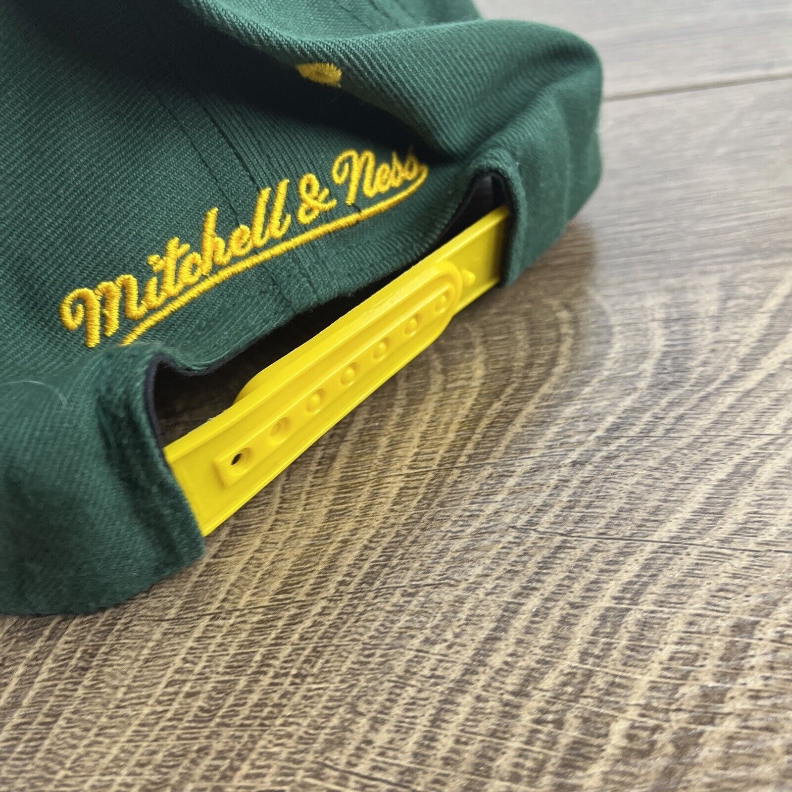 Mitchell & Ness Vintage Green Bay Packers Hat Green Hat Snapback Adjustable Size ONE SIZE - 13 Thumbnail