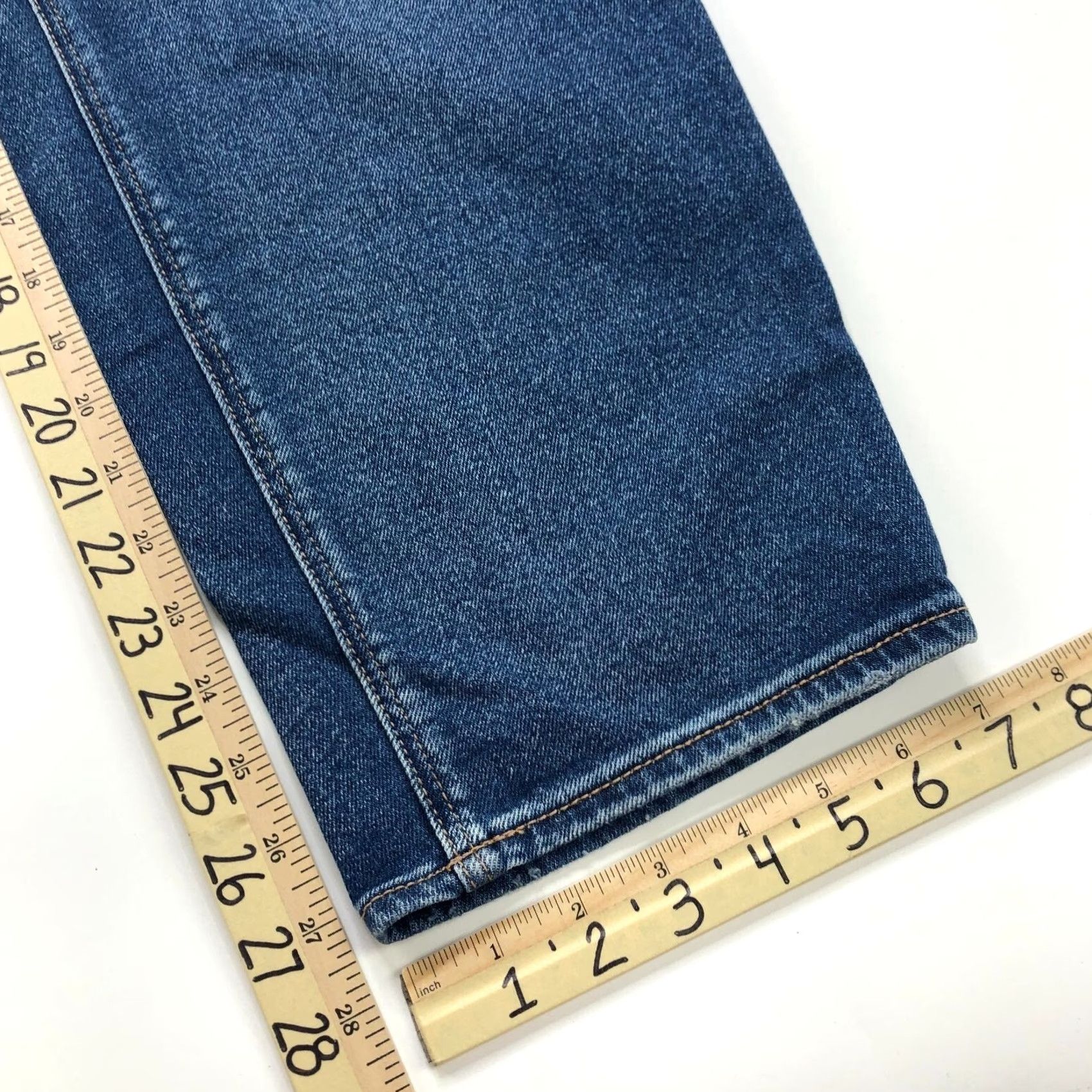 American Eagle Outfitters American Eagle Outfitters Mom Straight Jean 18 High Rise Stretch Denim Blue 37W 27L Adult Womens Jeans Regular Stretch Belt Loops 5-Pocket Size 40" / US 18 - 5 Thumbnail