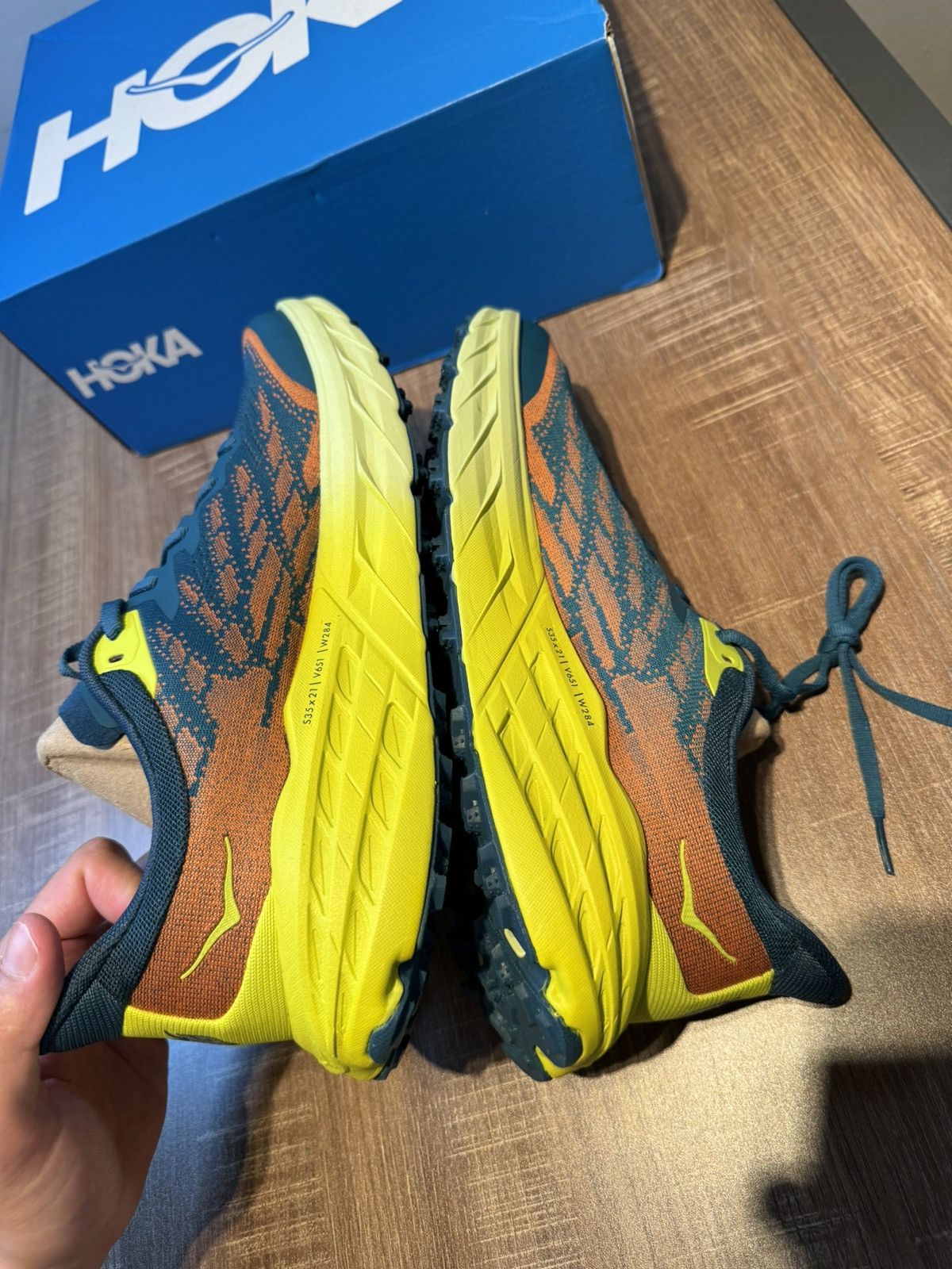 Hoka Hoka Men's Speedgoat 5 Running Blue Coral Primrose 10.5 NEW Size US 10.5 / EU 43-44 - 5 Thumbnail
