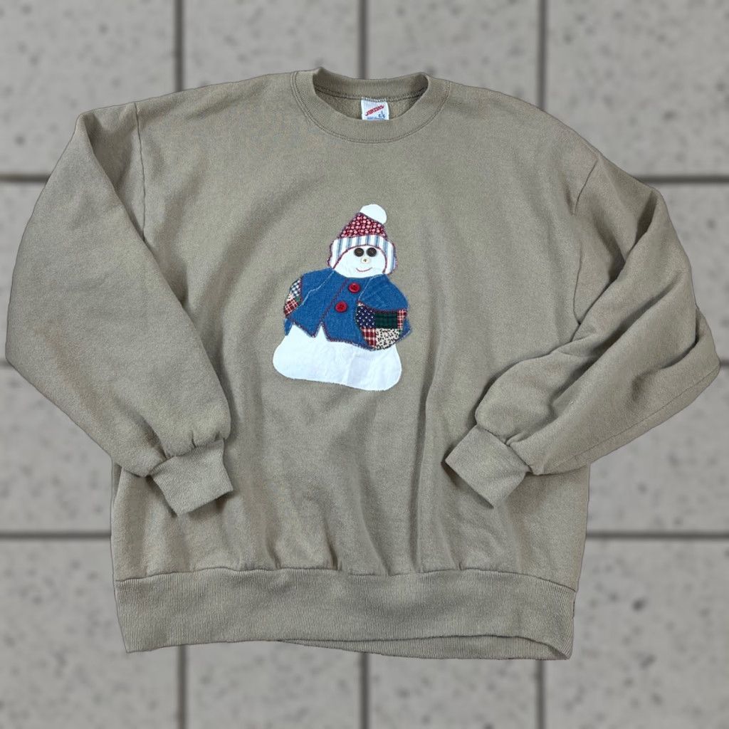 Jerzees VINTAGE Jerzees Sweatshirt Shirt Unisex Adults L Beige Quilted Winter Snowman Patch Pullover - Mens Womens Size L / US 10 / IT 46 - 1 Thumbnail
