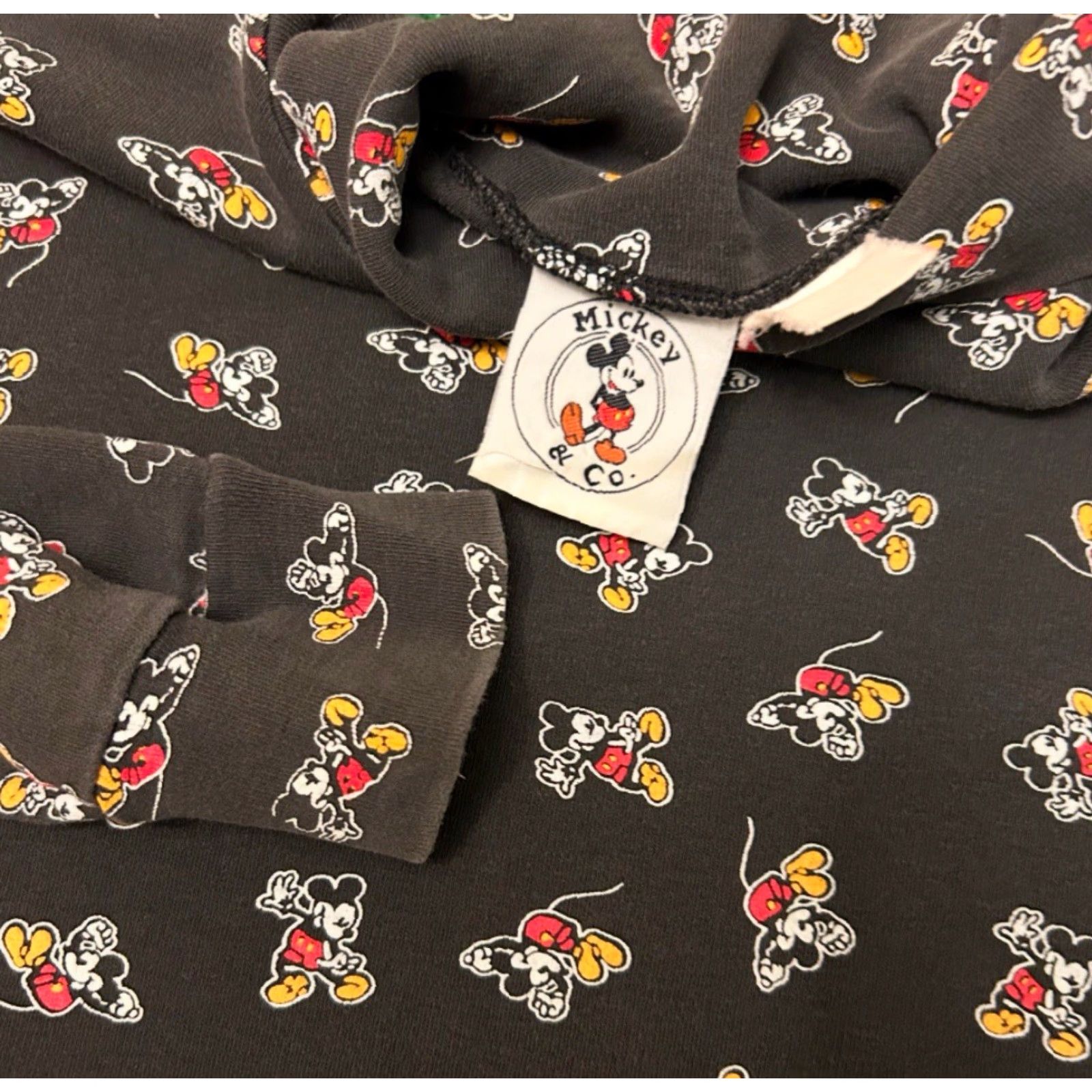 Disney VINTAGE Disney Mickey Mouse All Over Print AOP VTG Turtleneck Shirt Size M Men Long Sleeve Gray 90s Shirt Mens Size US M / EU 48-50 / 2 - 2 Thumbnail