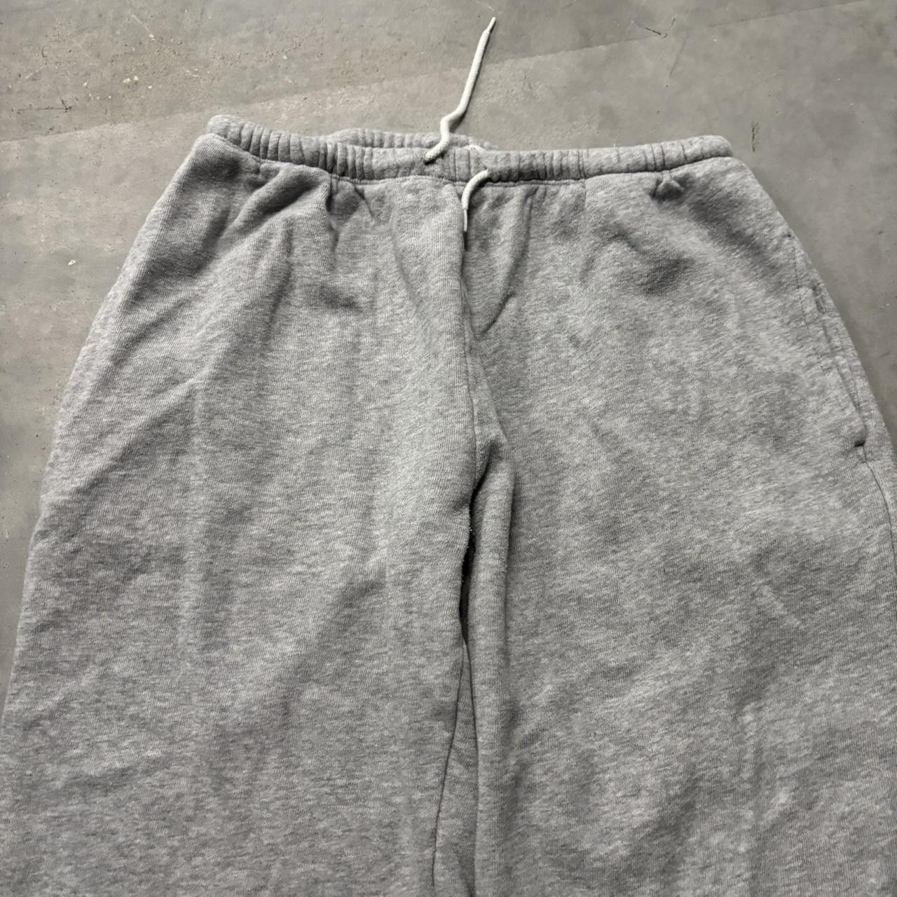 Japanese Brand × Vintage Crazy Vintage Y2K/2000s Light Grey Essential Sweatpants! Size US 30 / EU 46 - 4 Thumbnail