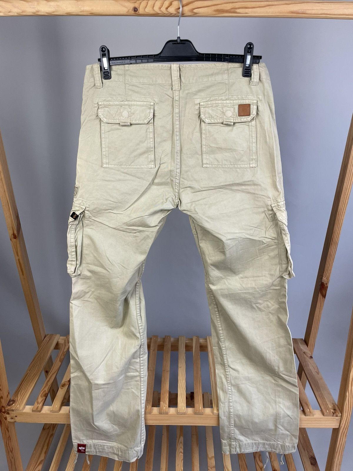 Alpha Industries Vintage alpha industries cargo pants size 34 Size US 34 / EU 50 - 5 Thumbnail