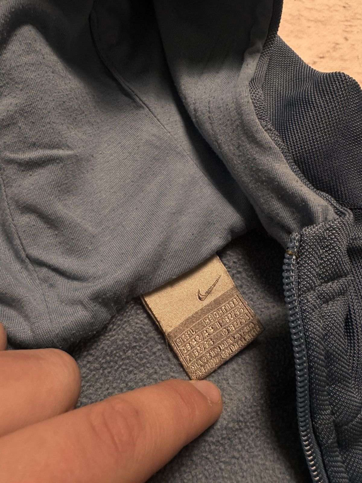 Nike × Vintage NIKE VINTAGE CENTER LOGO OVERSIZE BOXY ZIP HOODIE Size US L / EU 52-54 / 3 - 5 Thumbnail