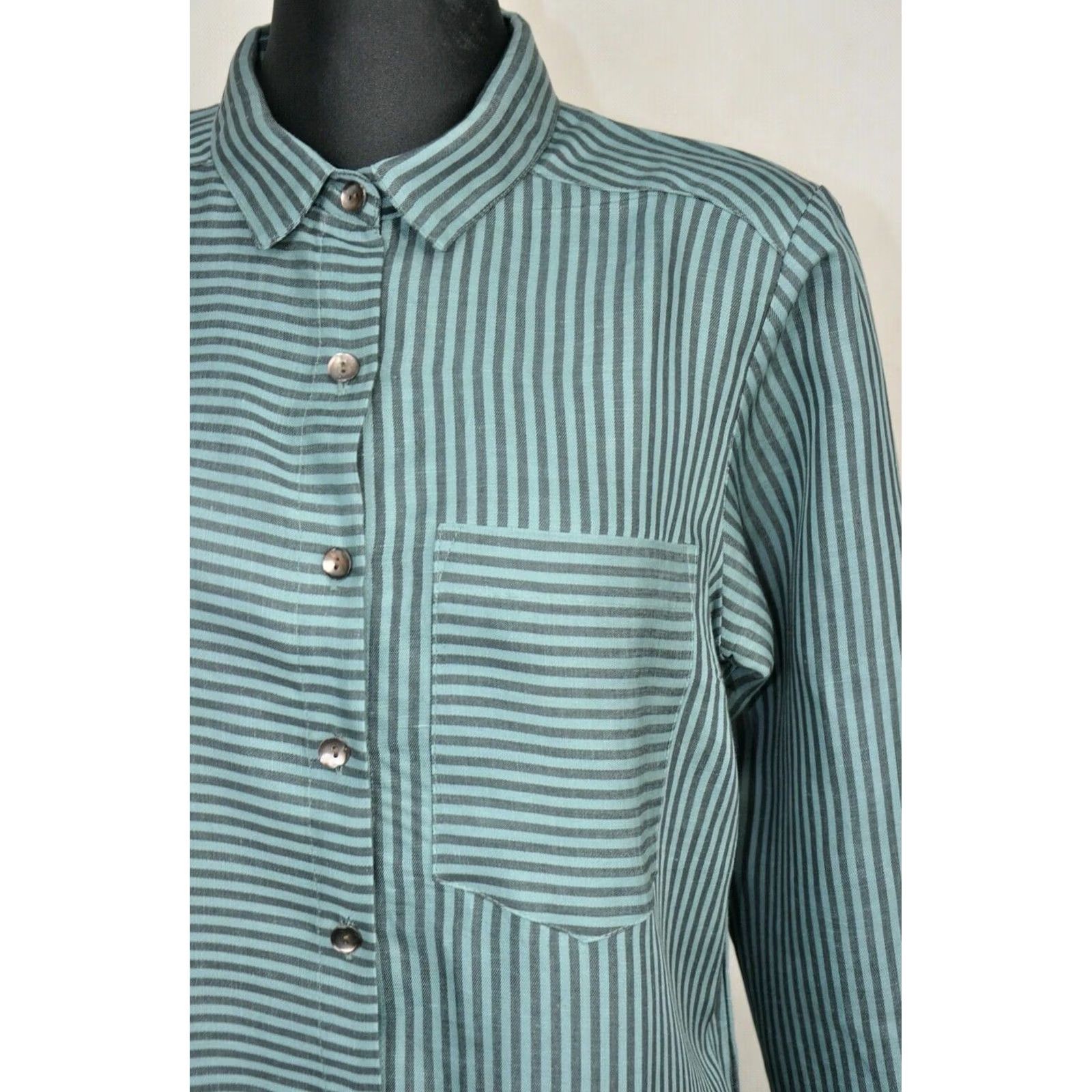 Vintage Gudrun Sjoden Shirt Striped Blue 50%Linen 50%Lyocell M Women Long Sleeve Collared Buttoned Vintage N/A Size M / US 6-8 / IT 42-44 - 3 Thumbnail