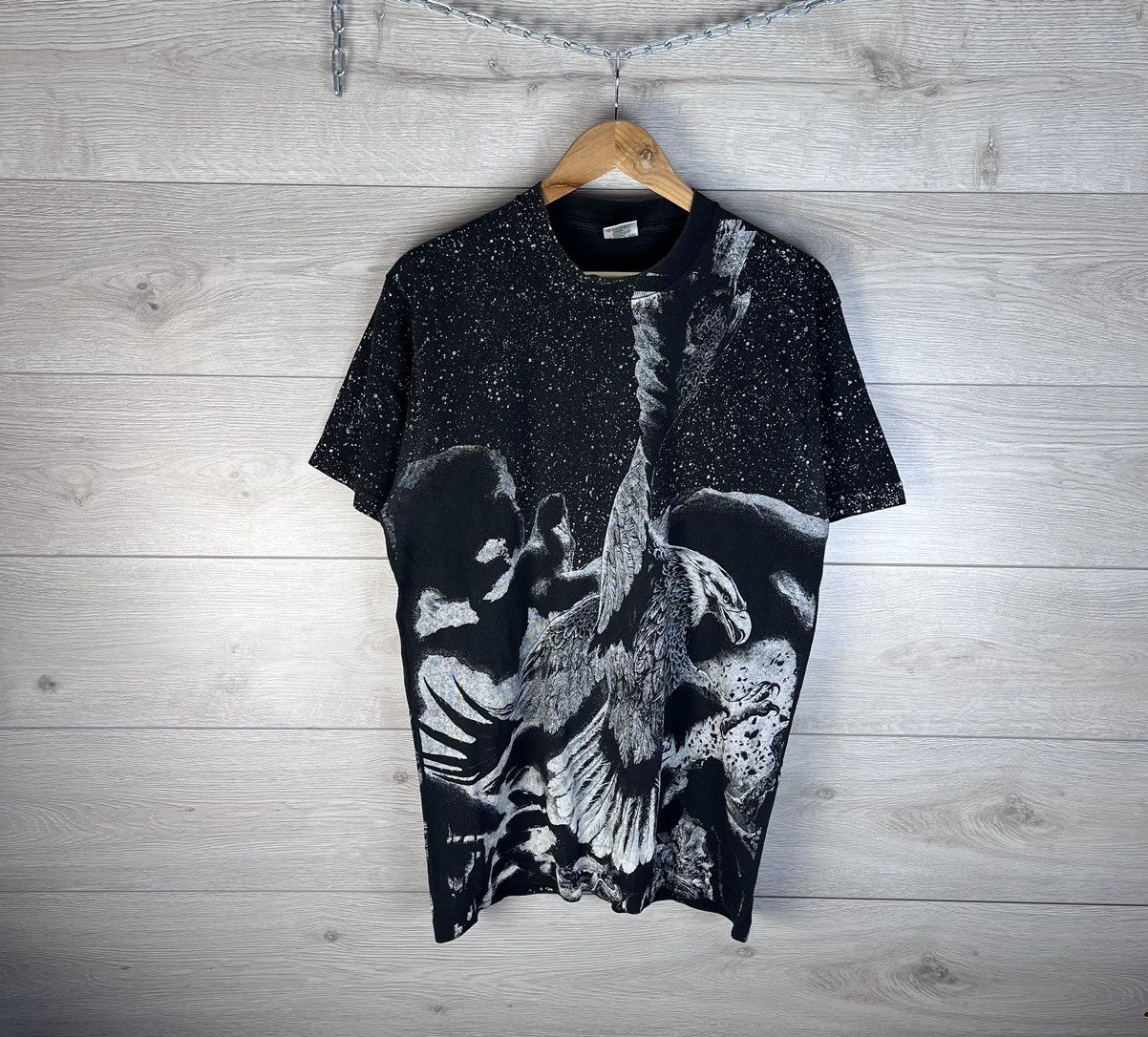 Fruit Of The Loom Vintage 1993 Flying Eagle AOP Single Stitched Graphic Tee Size US L / EU 52-54 / 3 - 1 Thumbnail