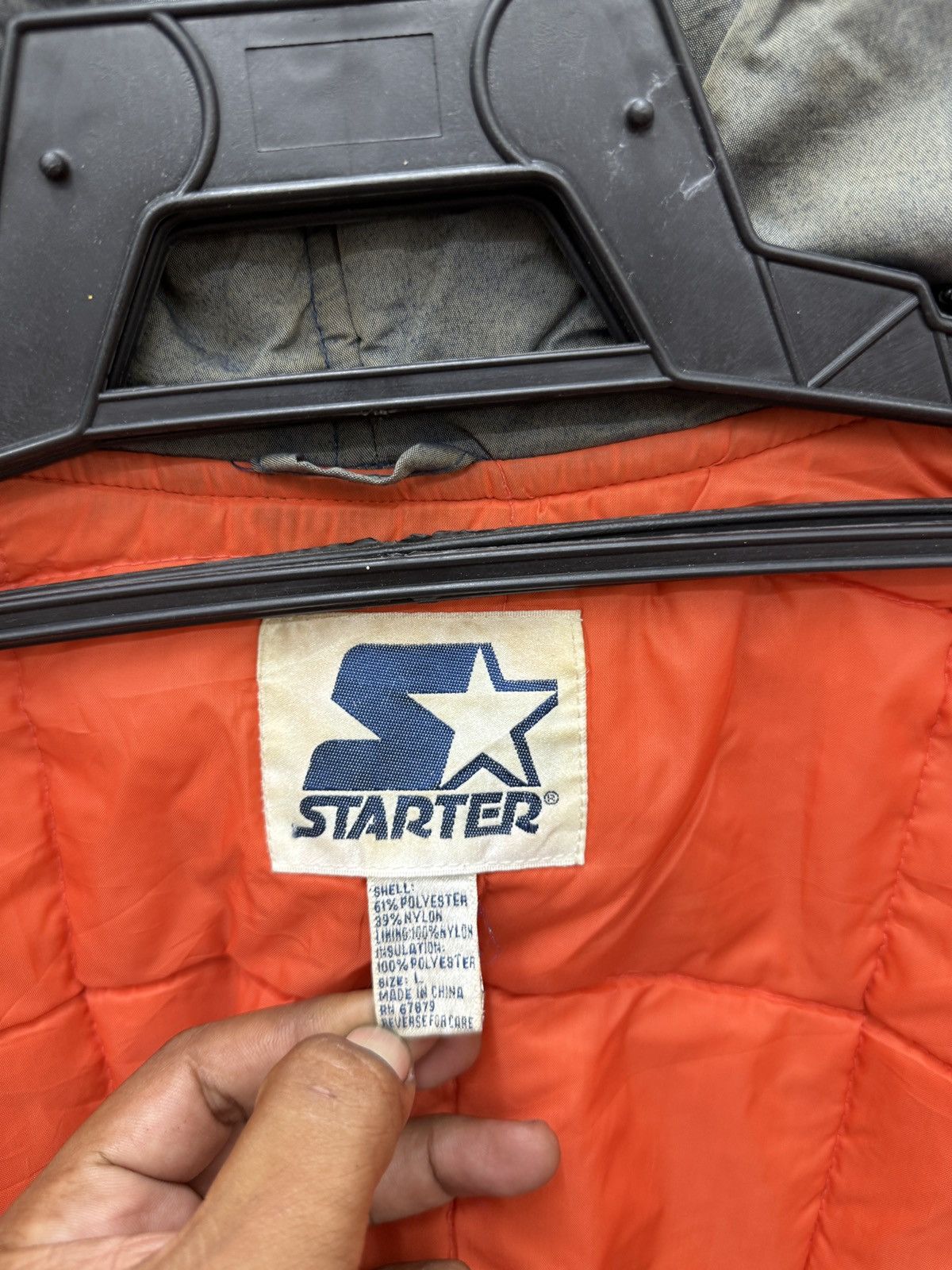 Starter 💥💥🔥STEALS VTG NFL STARTER BEARS SUNFADED JACKET Size US L / EU 52-54 / 3 - 8 Thumbnail