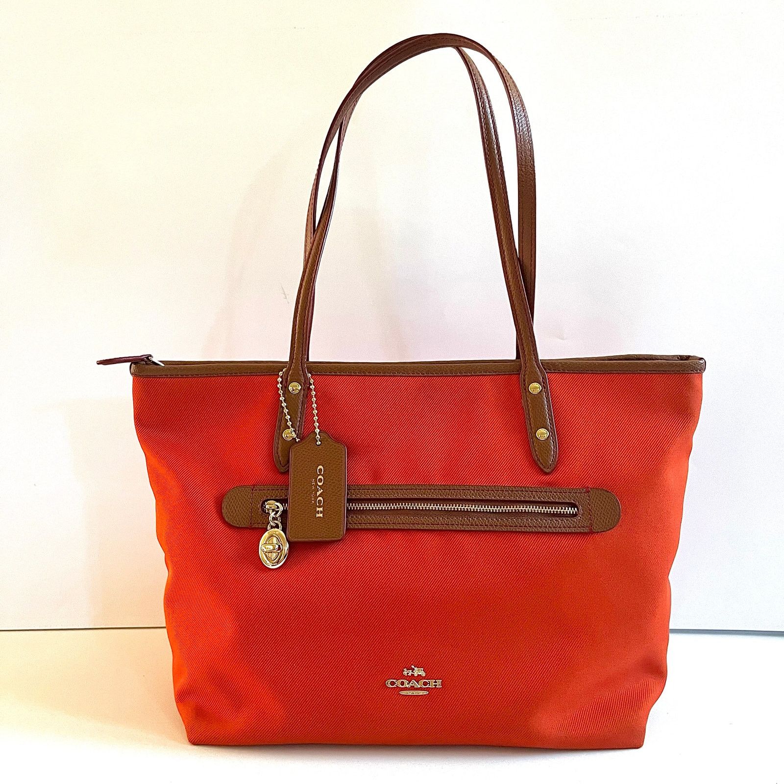 Coach COACH Sawyer Tote Bag, Orange, Fall Shoulder Bag Size ONE SIZE - 1 Thumbnail