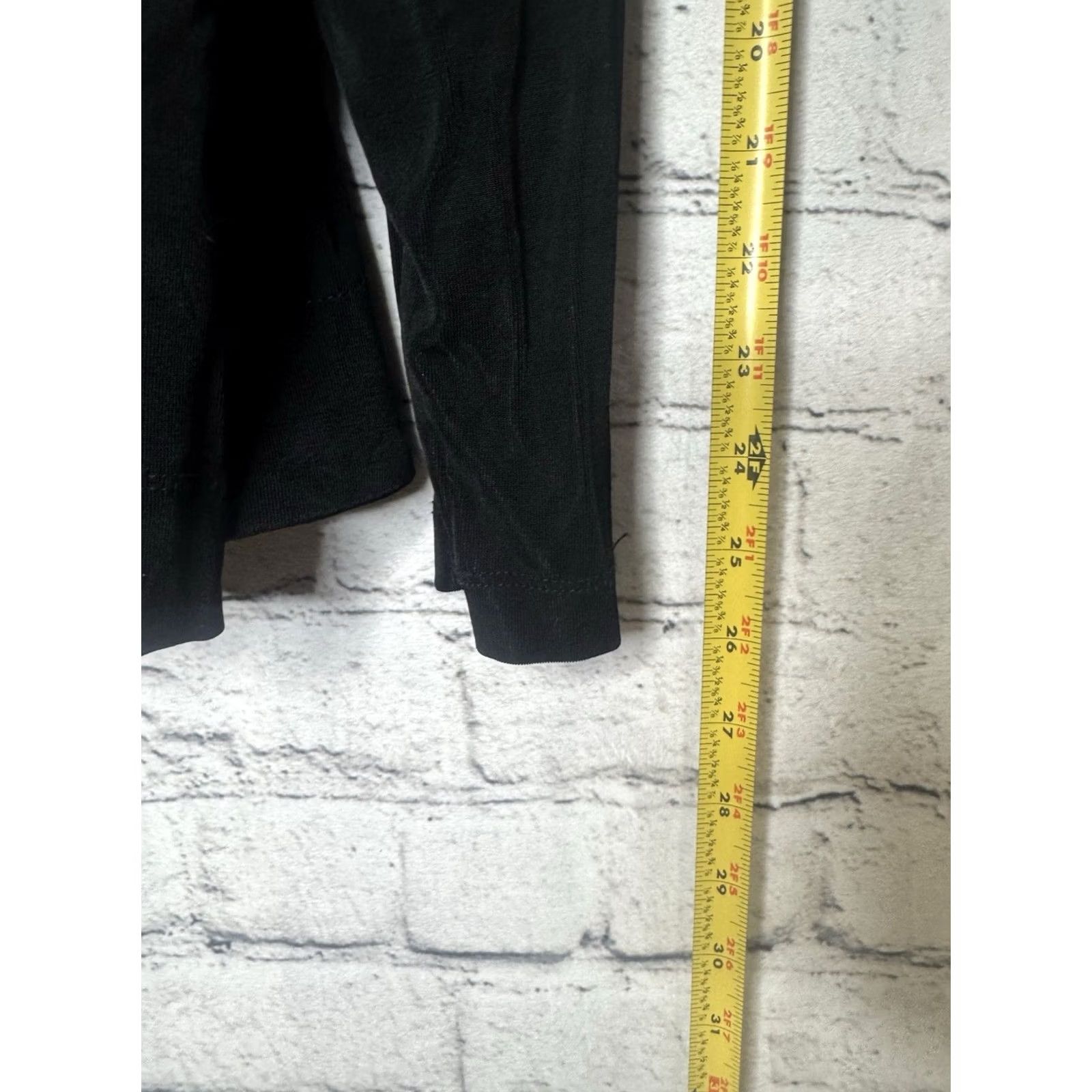 Laura Ashley VINTAGE Laura Ashley Petites Jacket Black Beaded Knit Slinky L Sleeve Button Women's Small/Petites, 0? Size L / US 10 / IT 46 - 4 Thumbnail