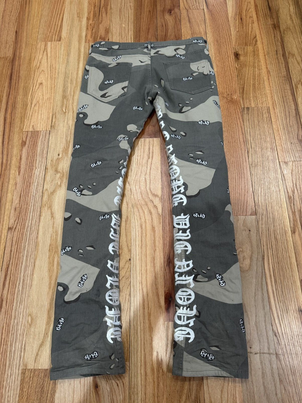 Vlone Vlone Desert Camo Denim Jeans (M) Size US 32 / EU 48 - 2 Thumbnail