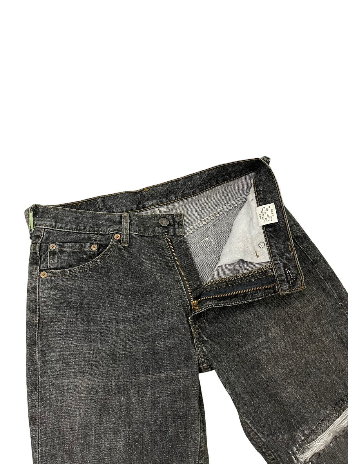 Japanese Brand Flare Jeans 2002 Levi’s Japan 517 Distress Boot Cut 7🟦2 Size US 31 - 9 Thumbnail