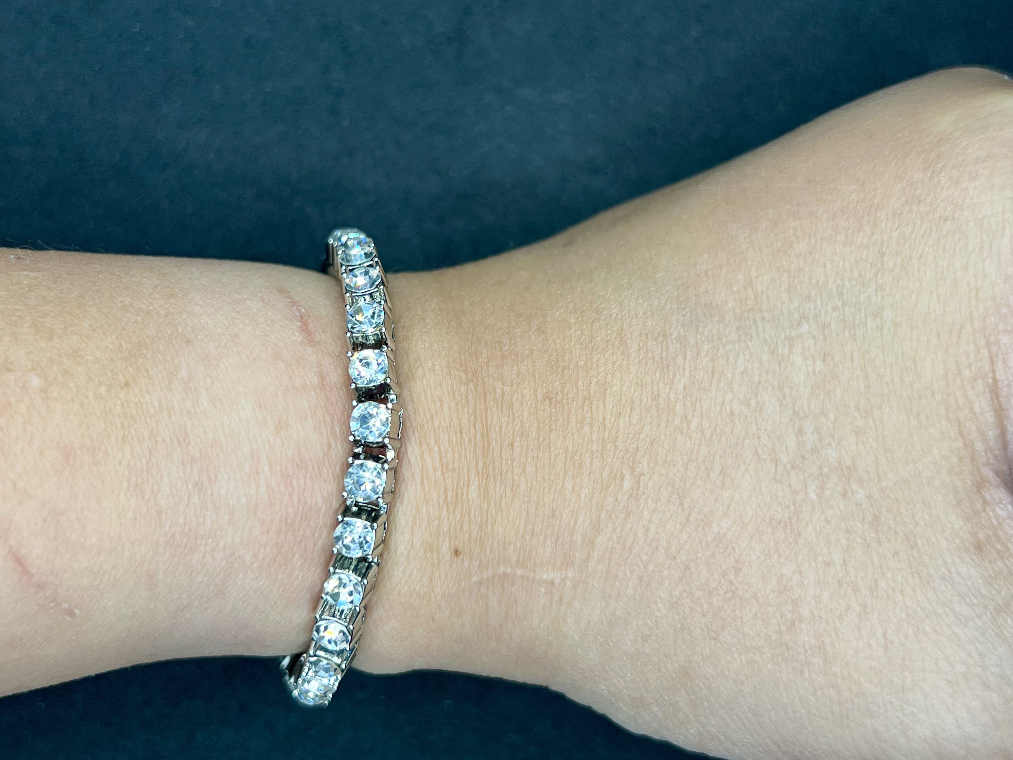 Jewelry Clear Czs Tennis Chain Bracelet Size ONE SIZE - 4 Thumbnail