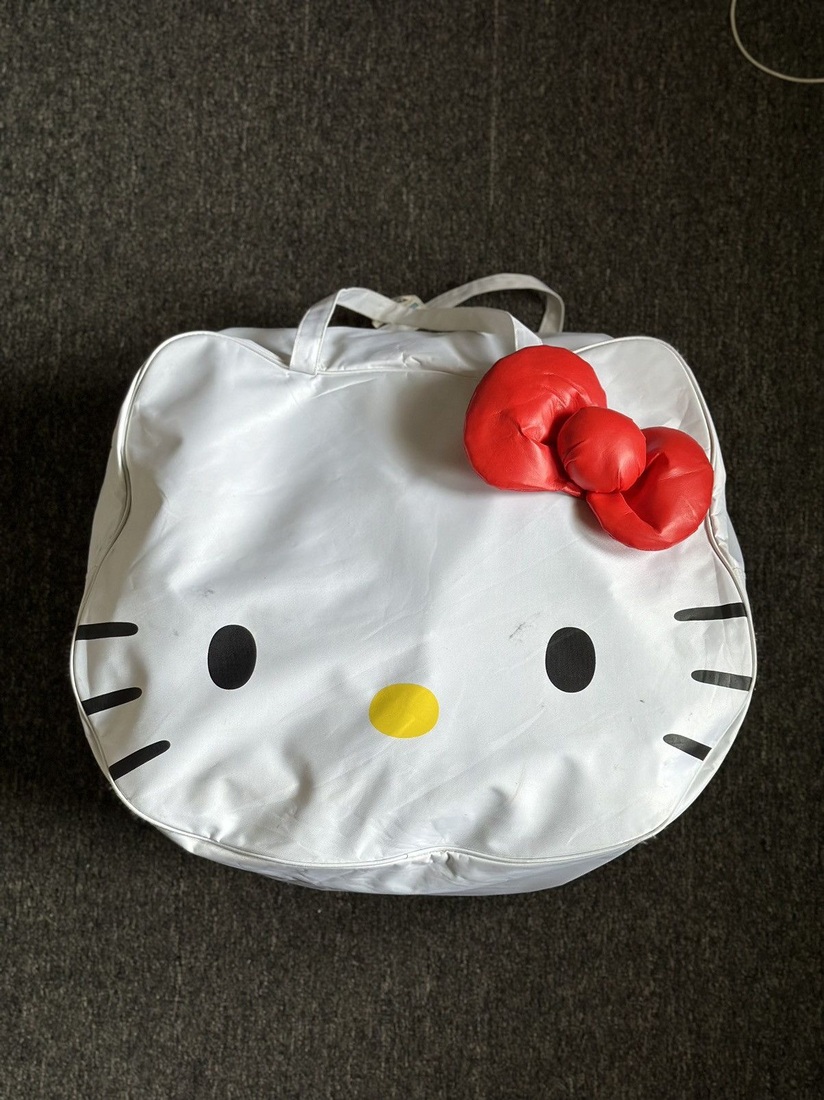 Hello Kitty outlet bag Rare