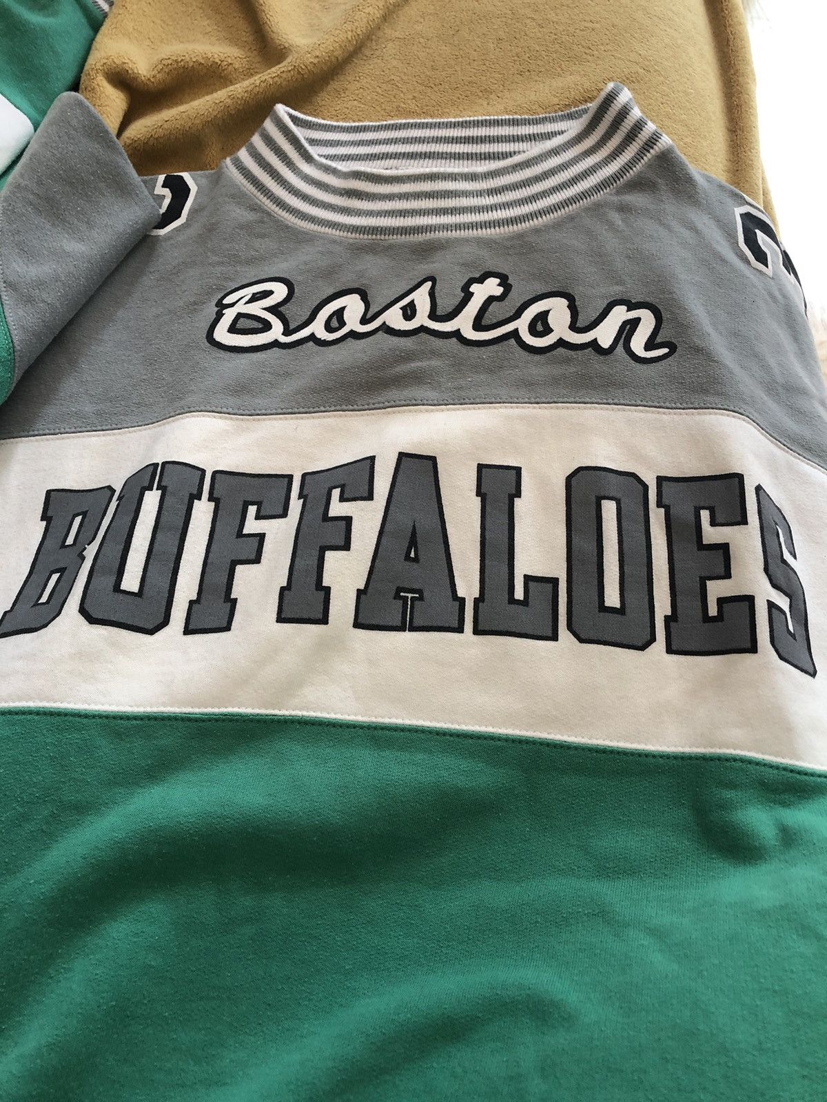 Vintage VINTAGE BOSTON BUFFALOES AMERICAN FOOTBALL SWEATSHIRT Size US L / EU 52-54 / 3 - 4 Thumbnail