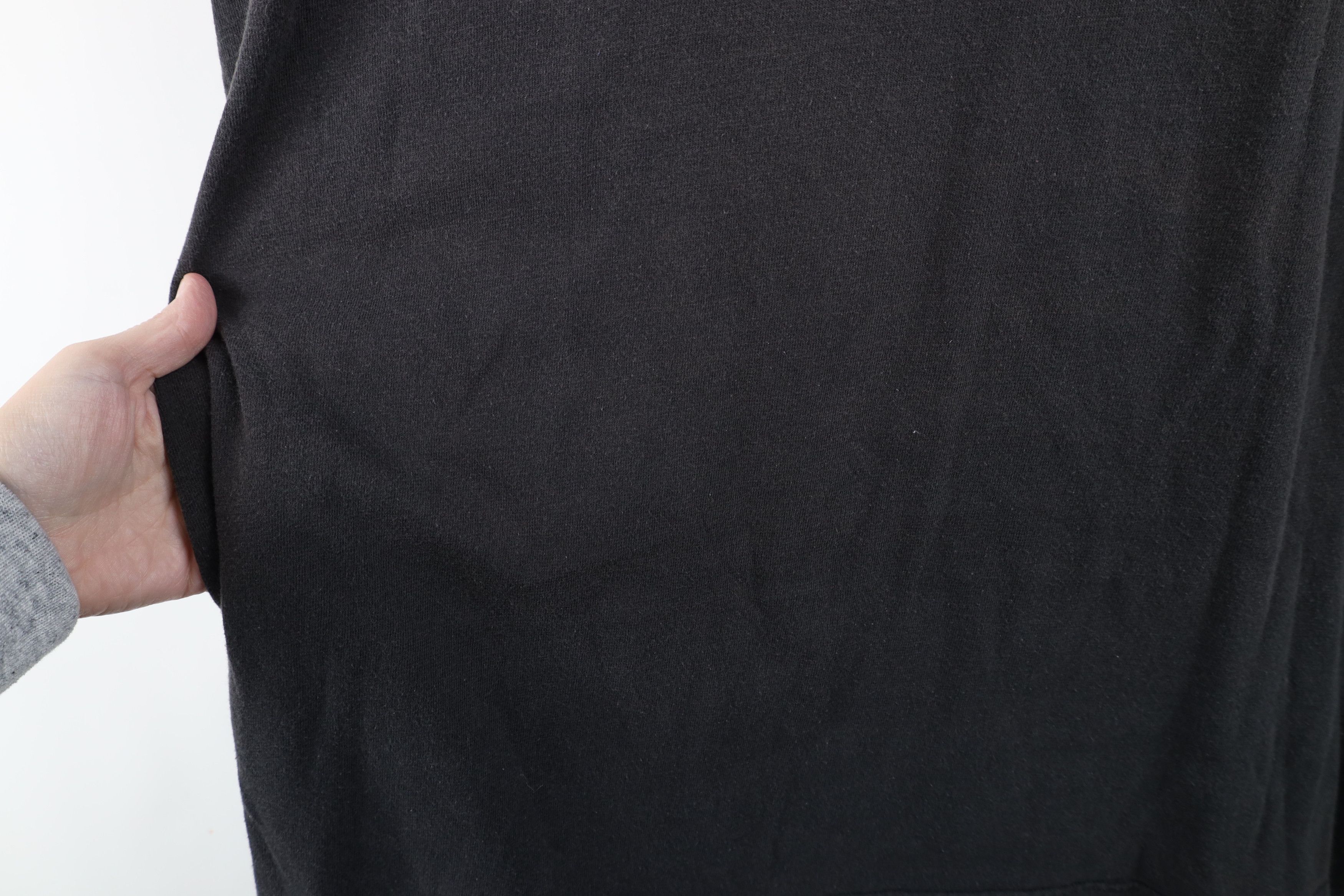 Vintage Vintage 90s Y2K Streetwear Faded Pocket T-Shirt Black Cotton Size US L / EU 52-54 / 3 - 9 Thumbnail