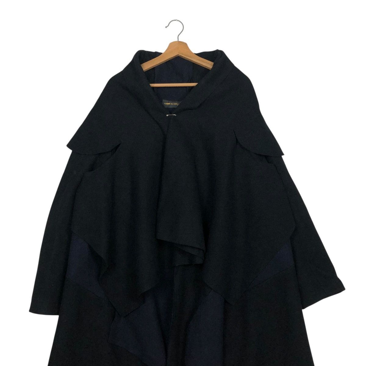 Comme des Garcons 🔥VINTAGE 2003 CAPE JACKET WOOL OVERSIZE ASYMMETRIC DRAPED Size US M / EU 48-50 / 2 - 13 Thumbnail