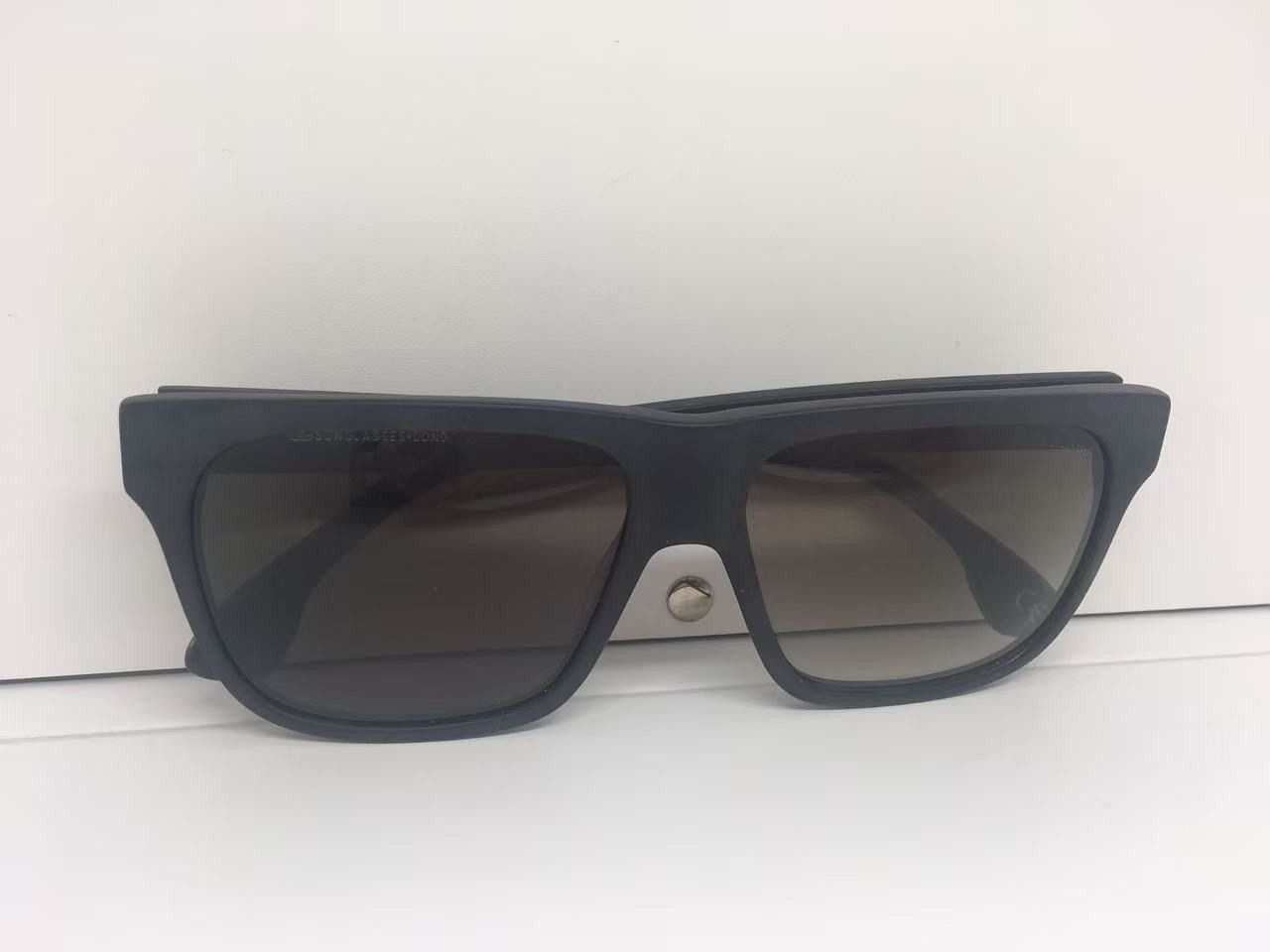 Other Oliver Gold Smith Matte Dark Tortoise Sunglasses Frame Size ONE SIZE - 8 Thumbnail