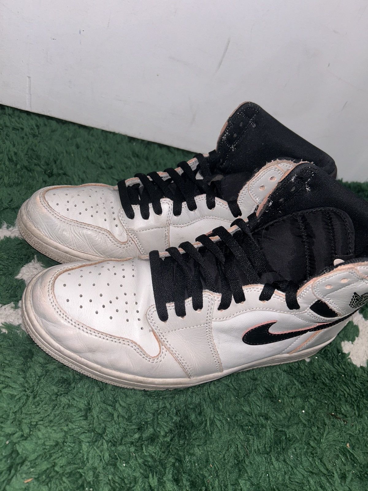 Jordan Brand Size 11 - Air Jordan 1 Retro SB High NYC to Paris Preowned Size US 11 / EU 44 - 6 Thumbnail
