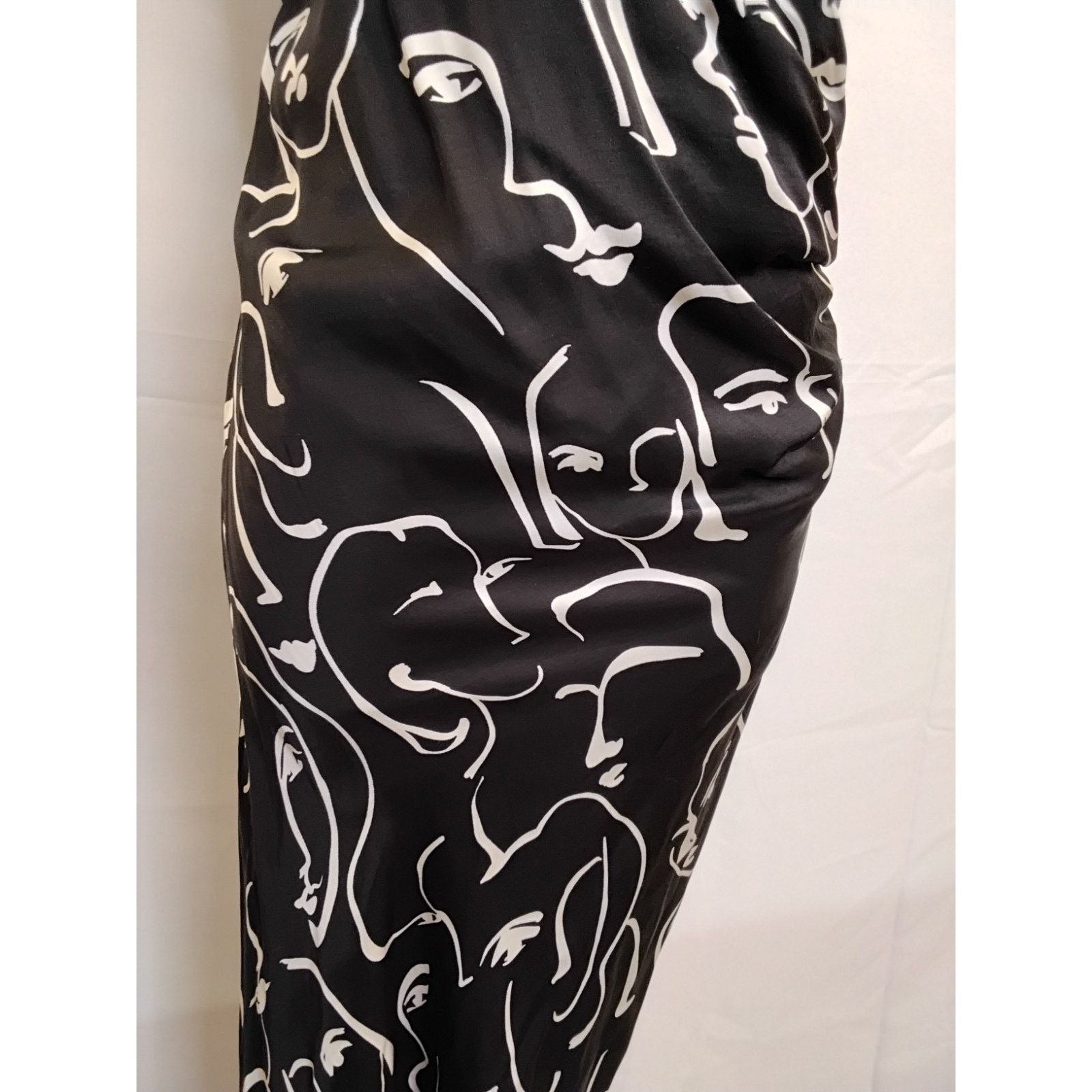 Other En Saison Slip Dress Women's S Black/White Abstract Face NWT Size S / US 4 / IT 40 - 5 Thumbnail
