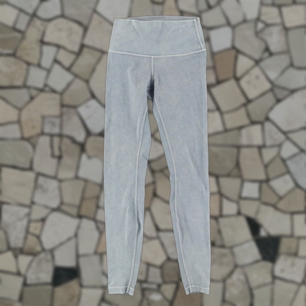 Lululemon Lululemon Wunder Under HR Nylon Woven Leggings Washed Moon Women's 4 Slim fit, Casual Pants, Inseam 28in, XS Washed Moon Size 27" / US 4 / IT 40 - 1 Thumbnail