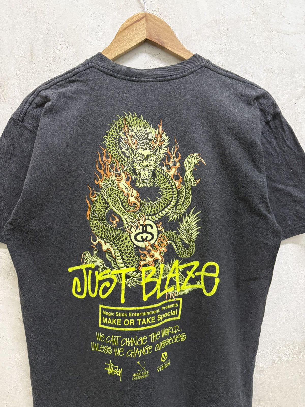 Stussy 2000s Stussy Dragon X Magic Stick X Just Blaze Sun Faded Tee Size US M / EU 48-50 / 2 - 3 Thumbnail