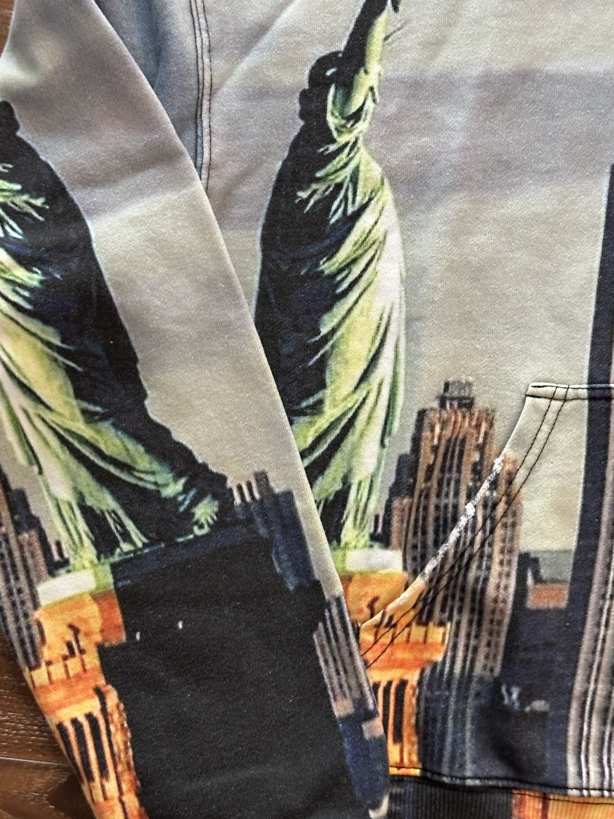 Vale Vale Skyline Zip Up Hoodie L Size US L / EU 52-54 / 3 - 3 Thumbnail