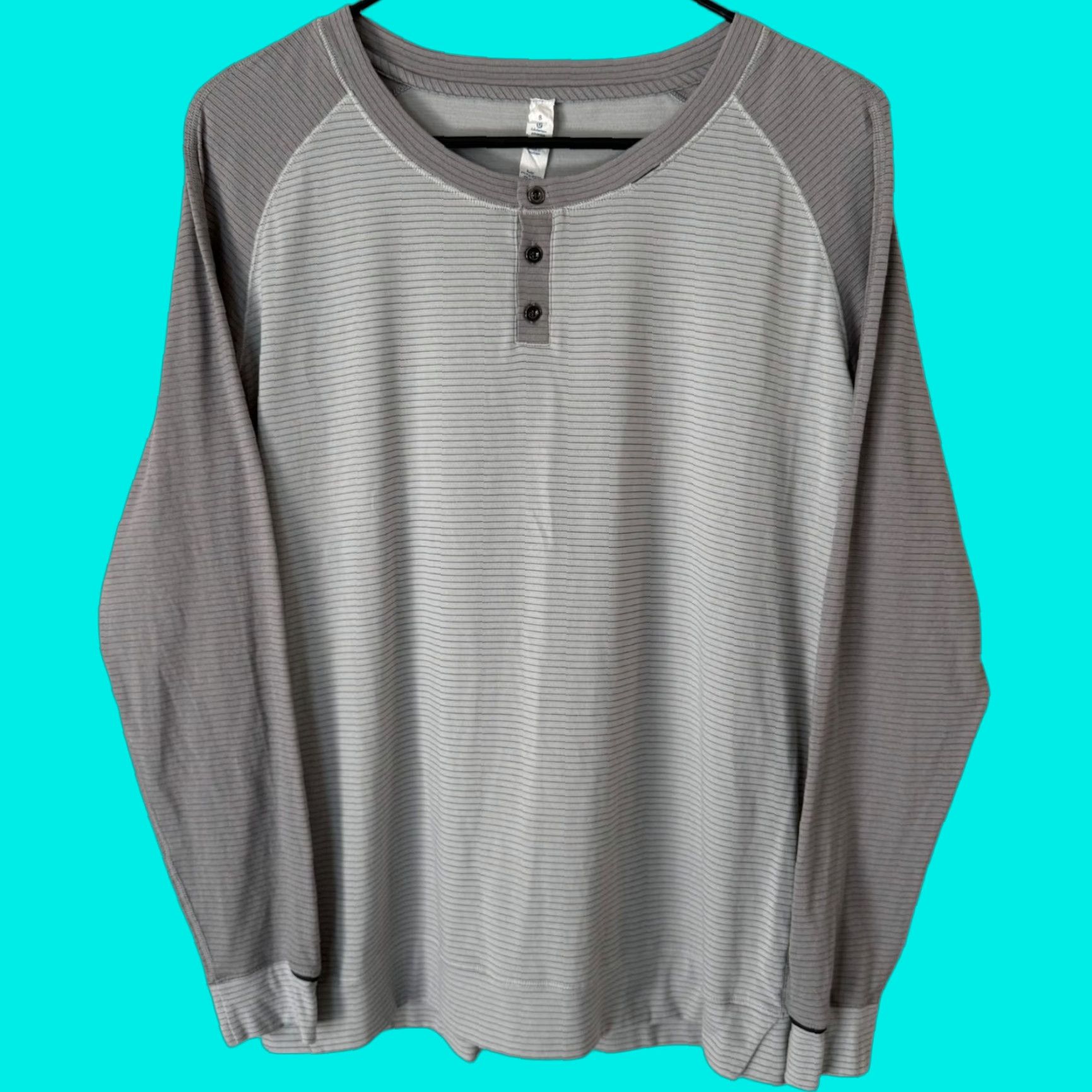 Lululemon Lululemon Runamuck Henley Pullover Gray Women Size 8 Athletic Long-Sleeve Top Size M / US 6-8 / IT 42-44 - 1 Thumbnail