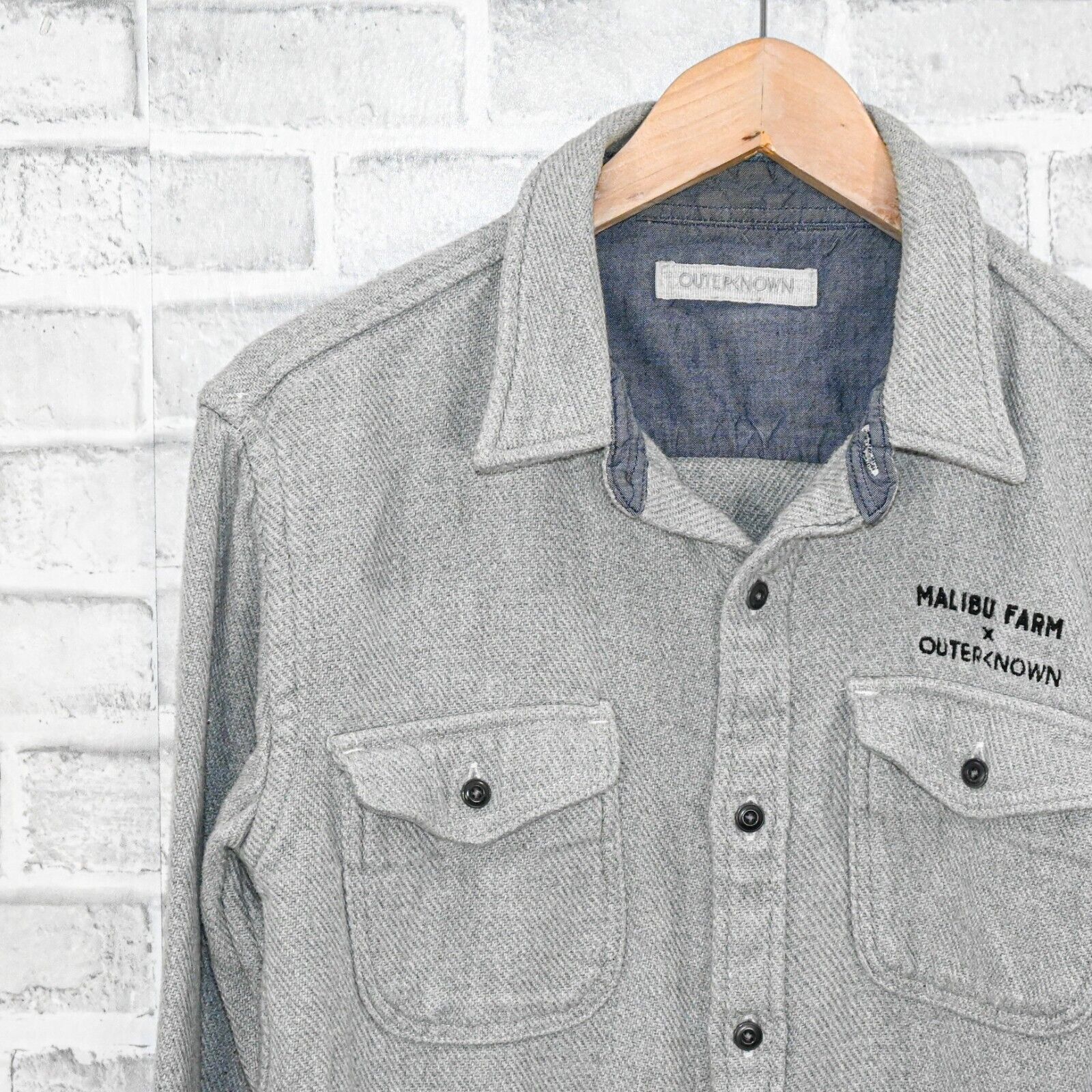 Outerknown OUTERKNOWN x Malibu Farm Men's Blanket Flannel shirt in grey Size US S / EU 44-46 / 1 - 5 Thumbnail