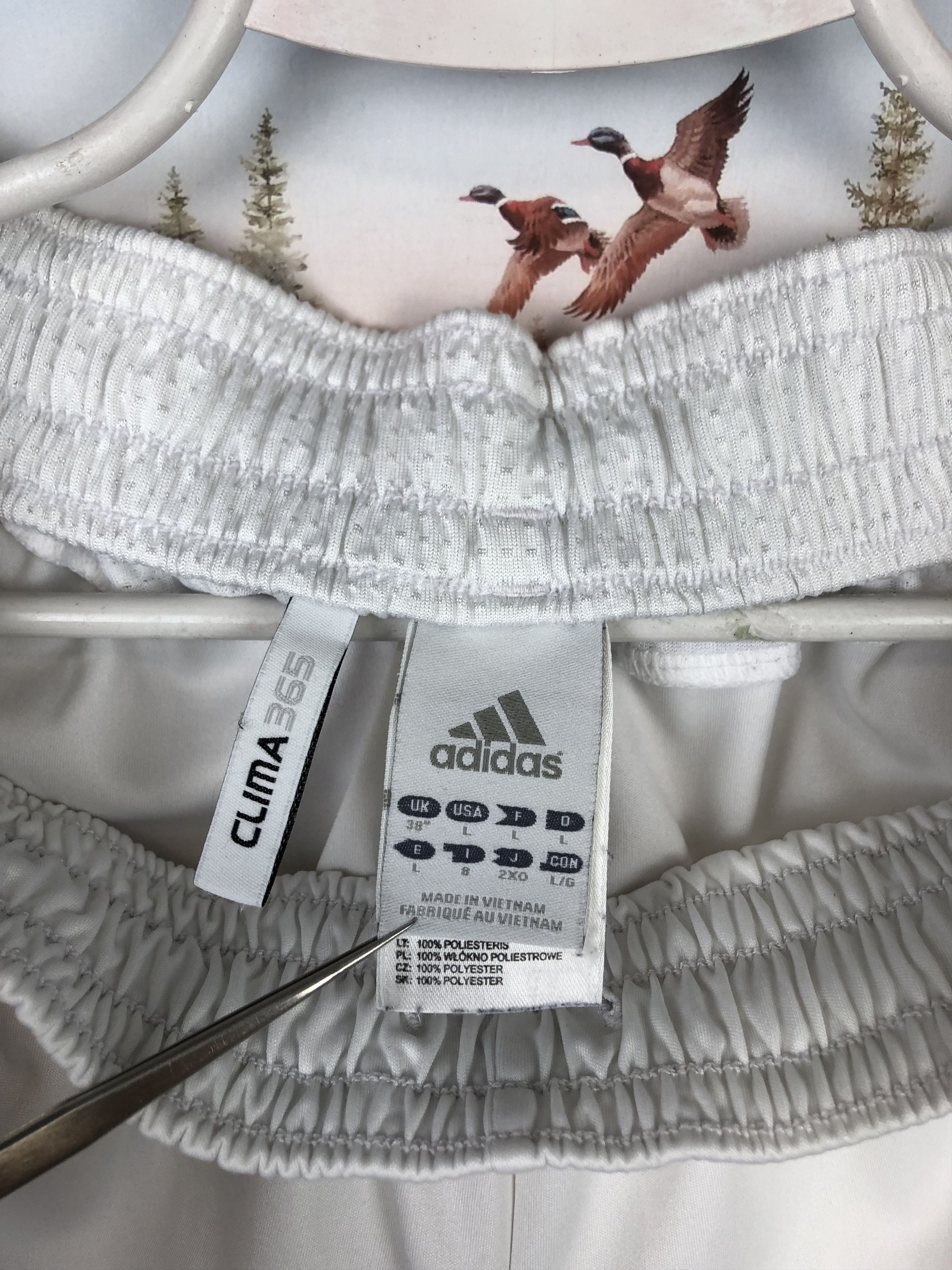 Adidas Vintage Adidas Real Madrid Football Shorts Soccer White L Size US 34 / EU 50 - 6 Thumbnail