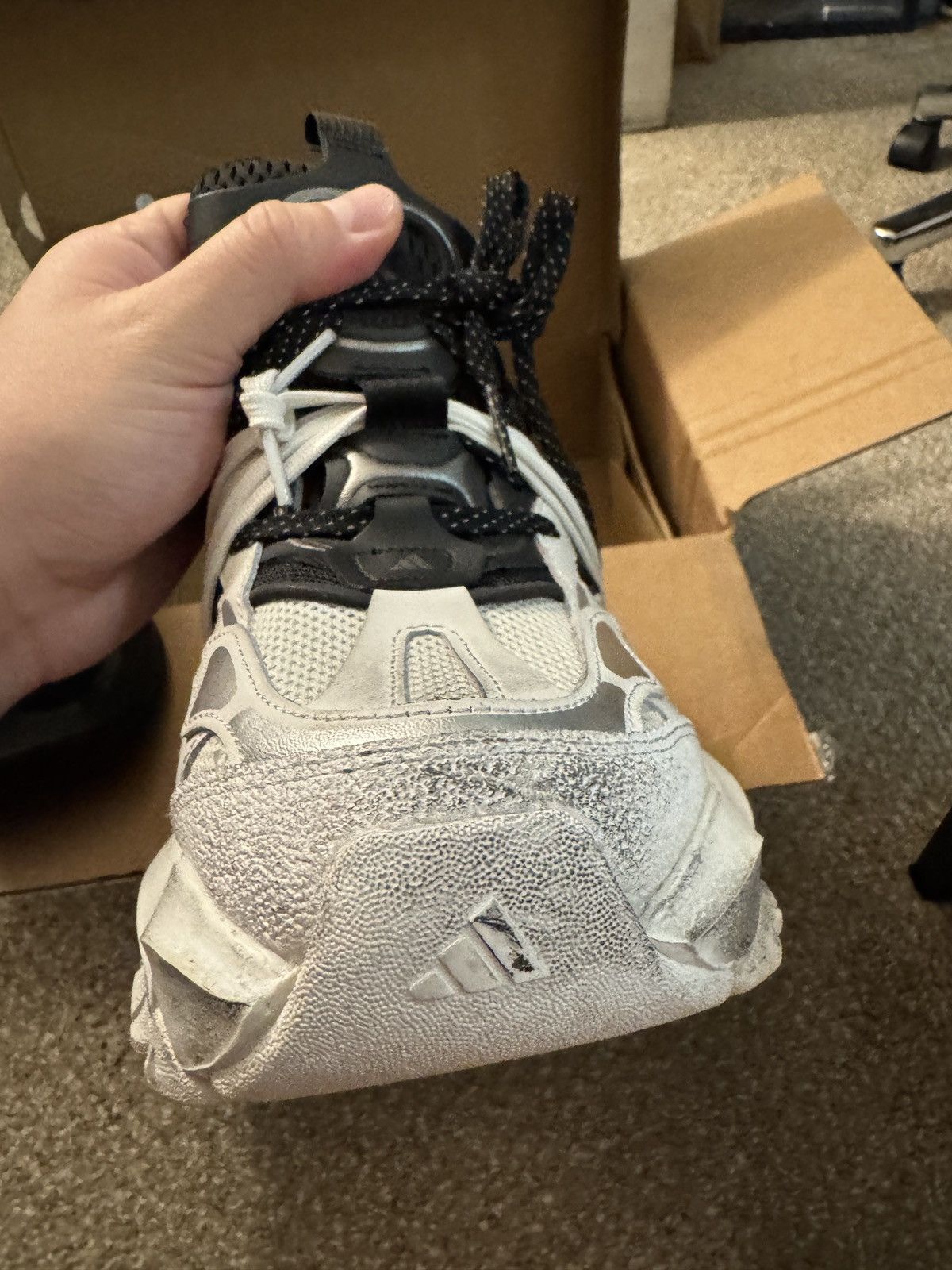 Adidas Adidas XLG Runner Deluxe 'White Black' (Read Description) Size US 9 / EU 42 - 7 Thumbnail