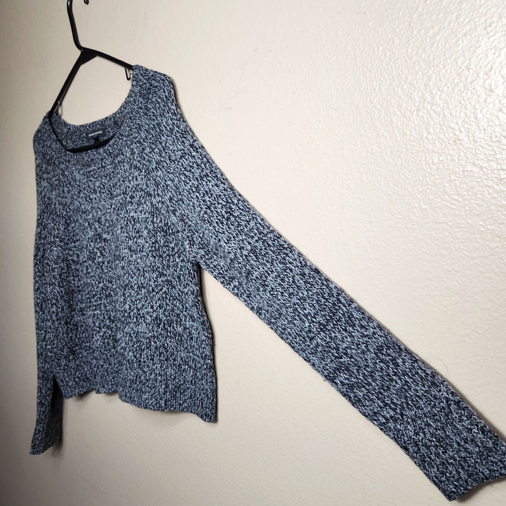 Banana Republic Banana Republic Womens Gray Marled Semi-Cropped Round Neck LS Sweater-Size L Mens? Size L / US 10 / IT 46 - 3 Thumbnail