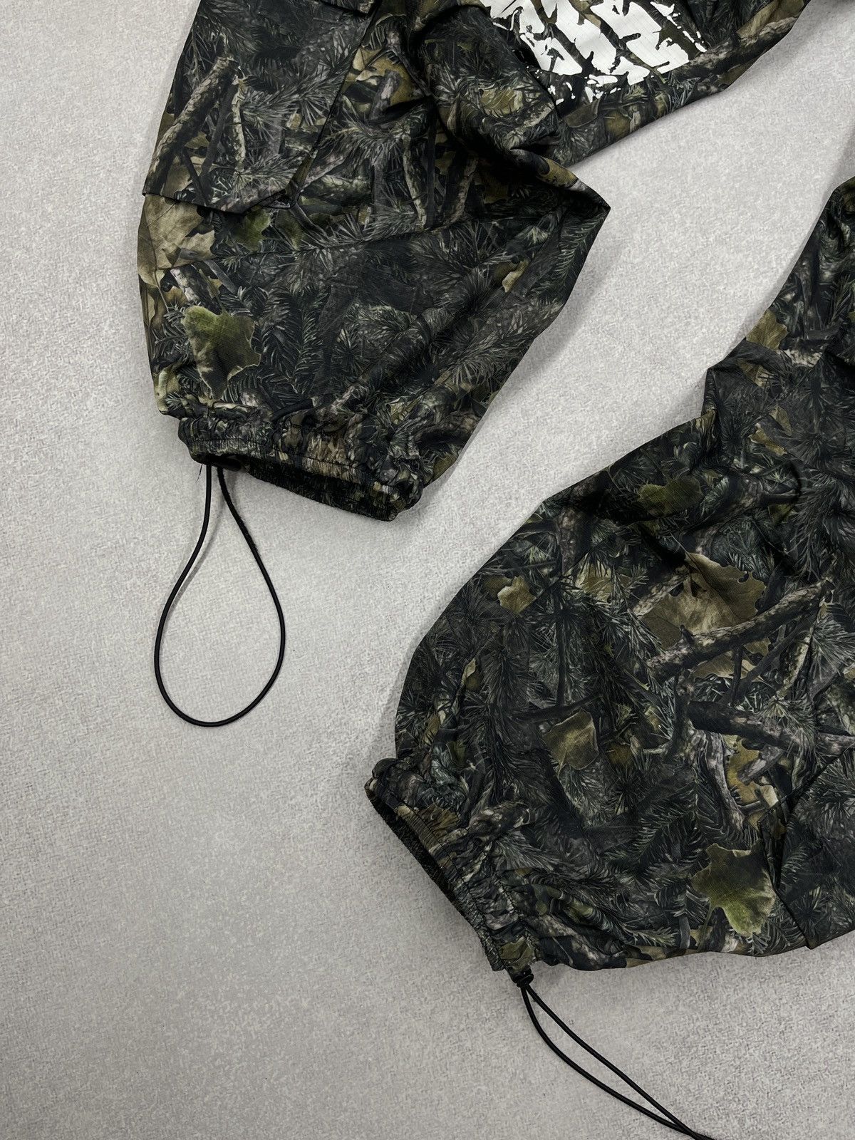 Boohoo New BooHoo Man Hunting Cargo Pants Camo Multipocket Size M/L Size US 32 / EU 48 - 6 Thumbnail