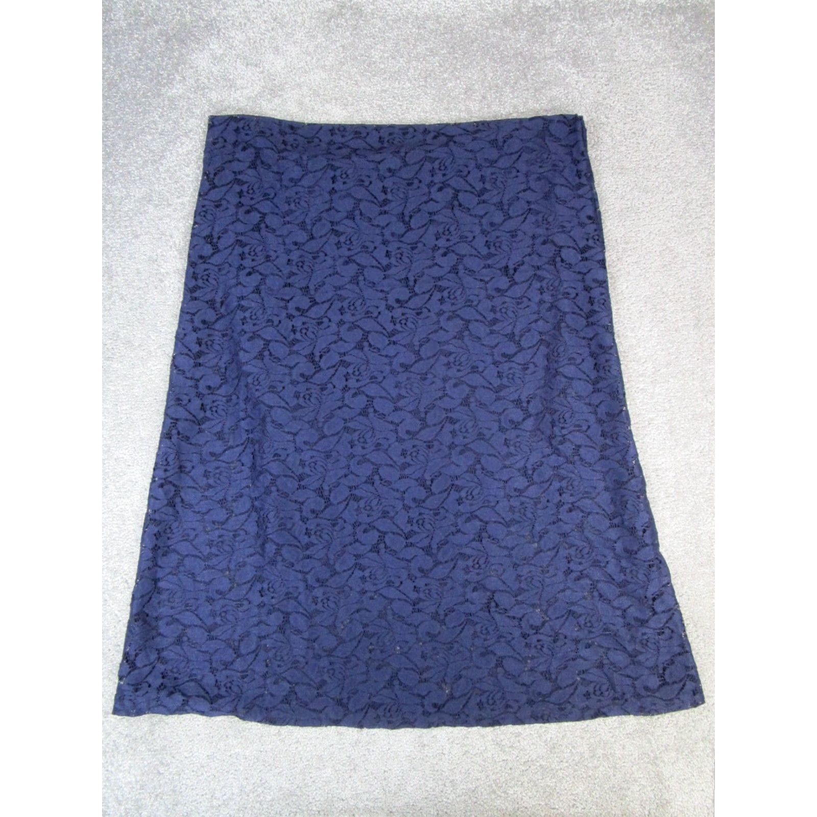 Tommy Bahama Tommy Bahama Dress Womens Small Blue Floral Lace Midi Size S / US 4 / IT 40 - 3 Thumbnail