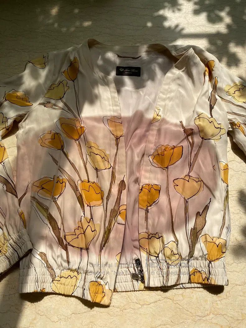 Loro Piana Loro Piana Silk Print Jacket Size XS / US 0-2 / IT 36-38 - 1 Thumbnail