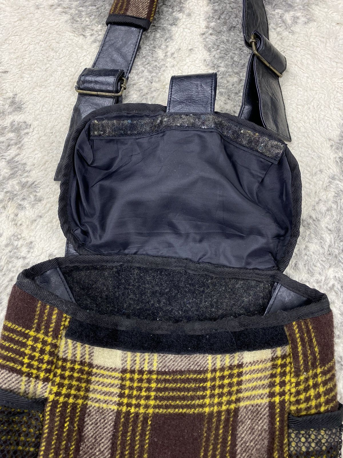 Japanese Brand × Seditionaries 🔥RARE🔥 ALGONQUINS Yellow Tartan Cross Body Bag Wool+Leather Size ONE SIZE - 6 Thumbnail