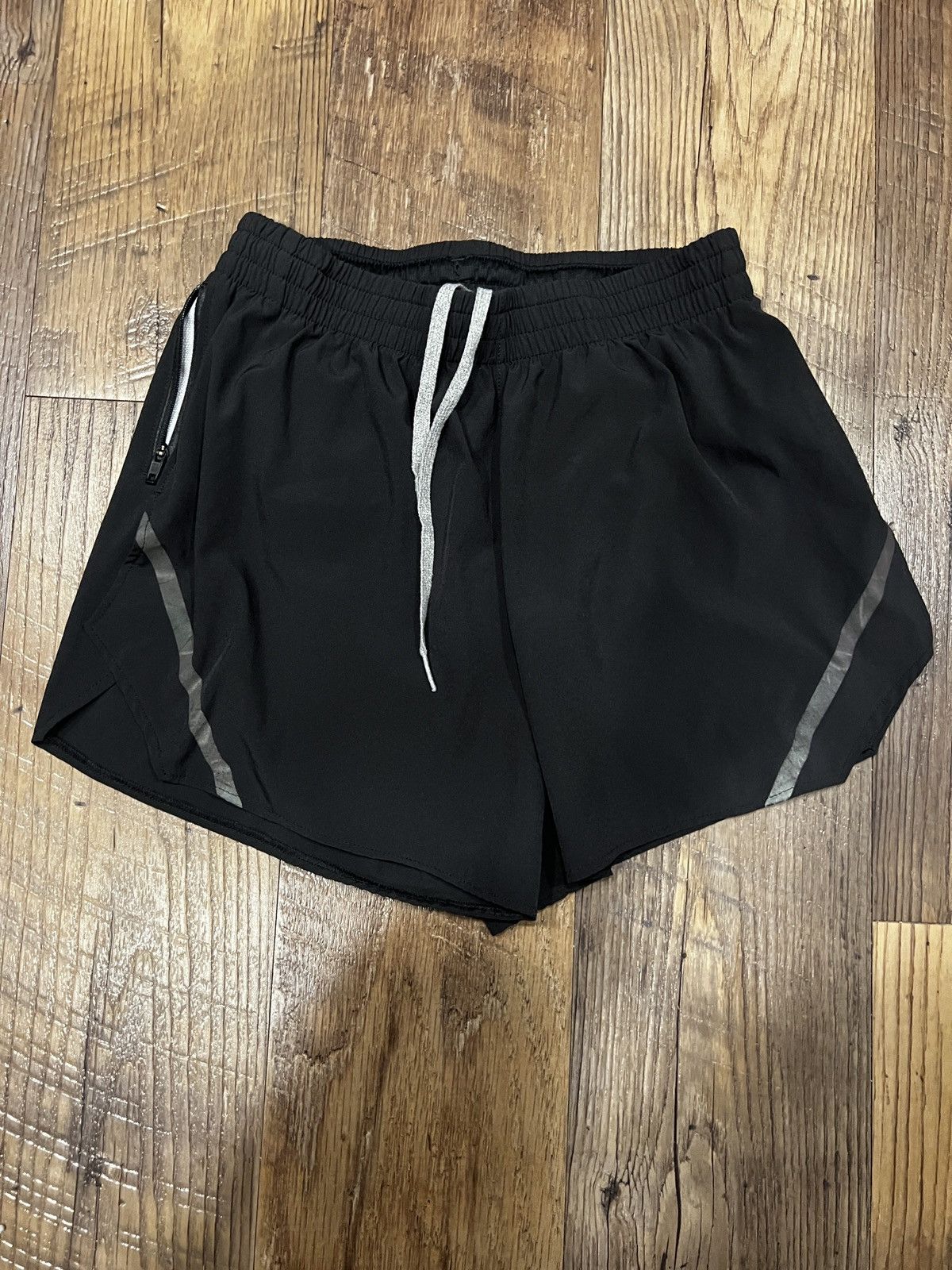 Adidas Adidas energy running short 2 inch Size US 28 / EU 44 - 1 Thumbnail