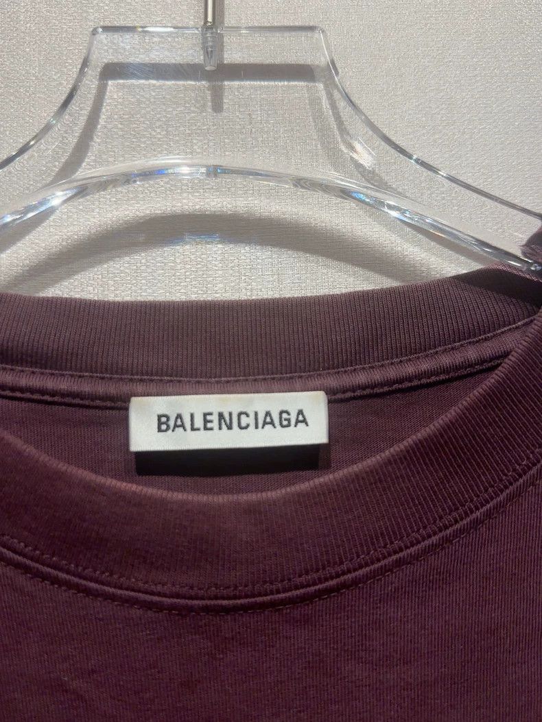 Balenciaga Balenciaga Burgundy Printed Logo Short Sleeve Size US M / EU 48-50 / 2 - 3 Thumbnail