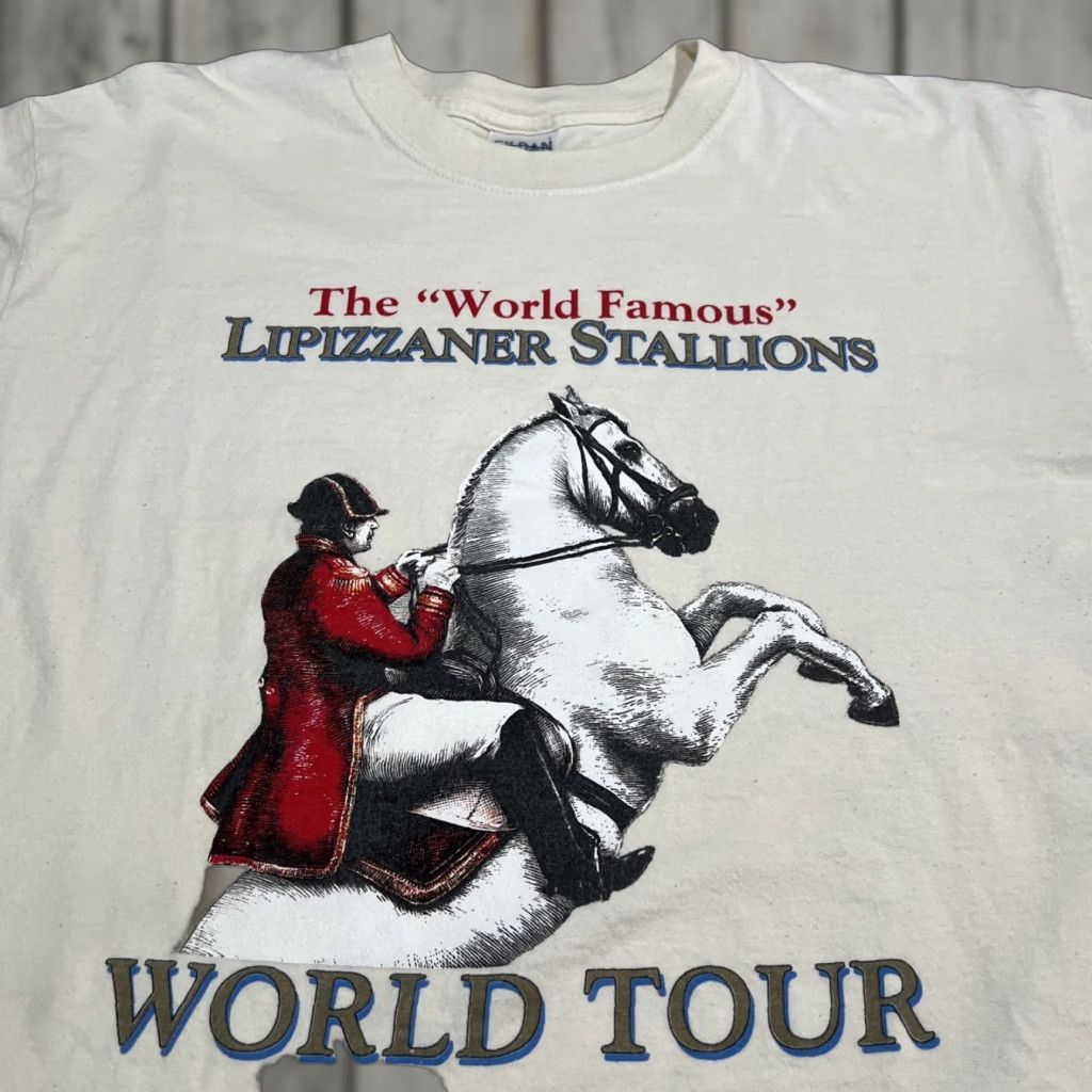 Gildan VINTAGE Lipizzaner Stallions World Tour T Shirt Men's Large Graphic Print Beige 90s Horse Gildan Ultra Cotton Size US L / EU 52-54 / 3 - 1 Thumbnail