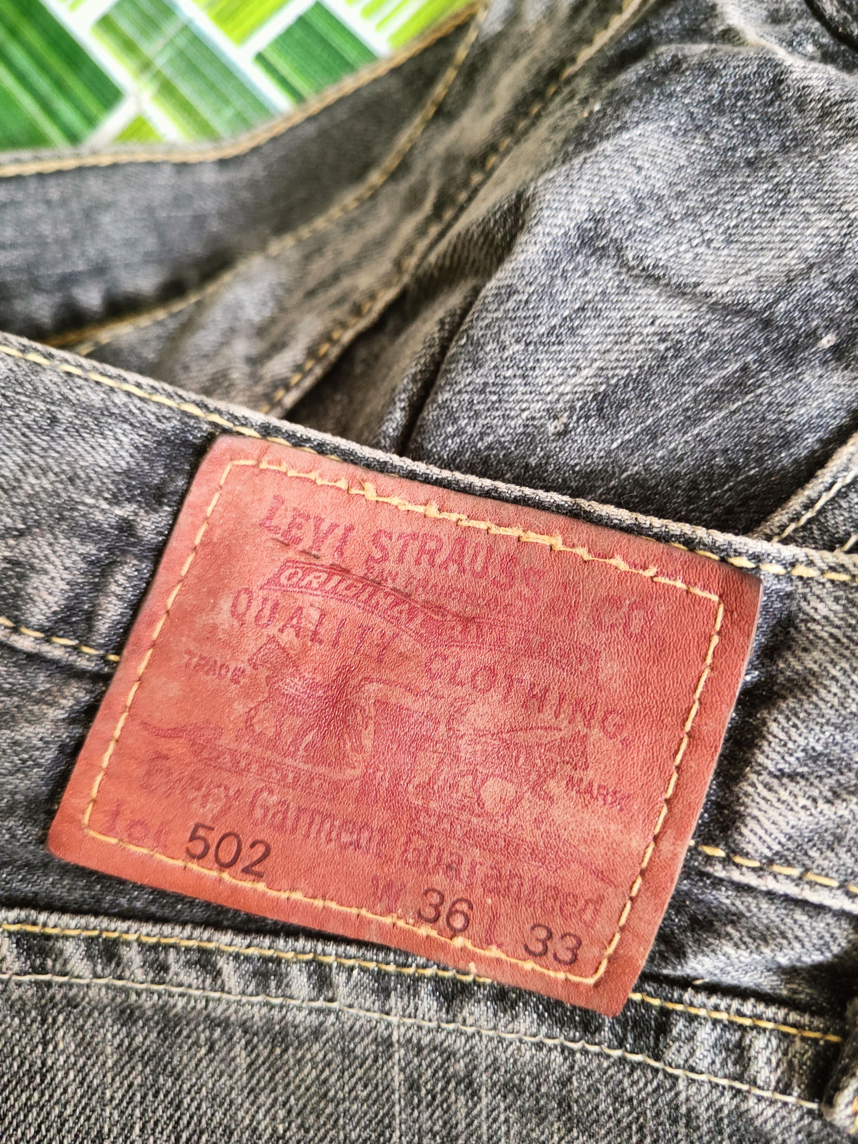 Levi's Levi's Black Distressed Ripped Jeans #S2816 Size US 36 / EU 52 - 14 Thumbnail